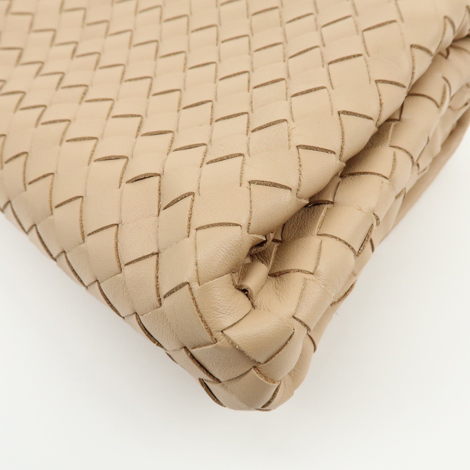BOTTEGA VENETA Intrecciato Nappa Leather Clutch Bag Beige