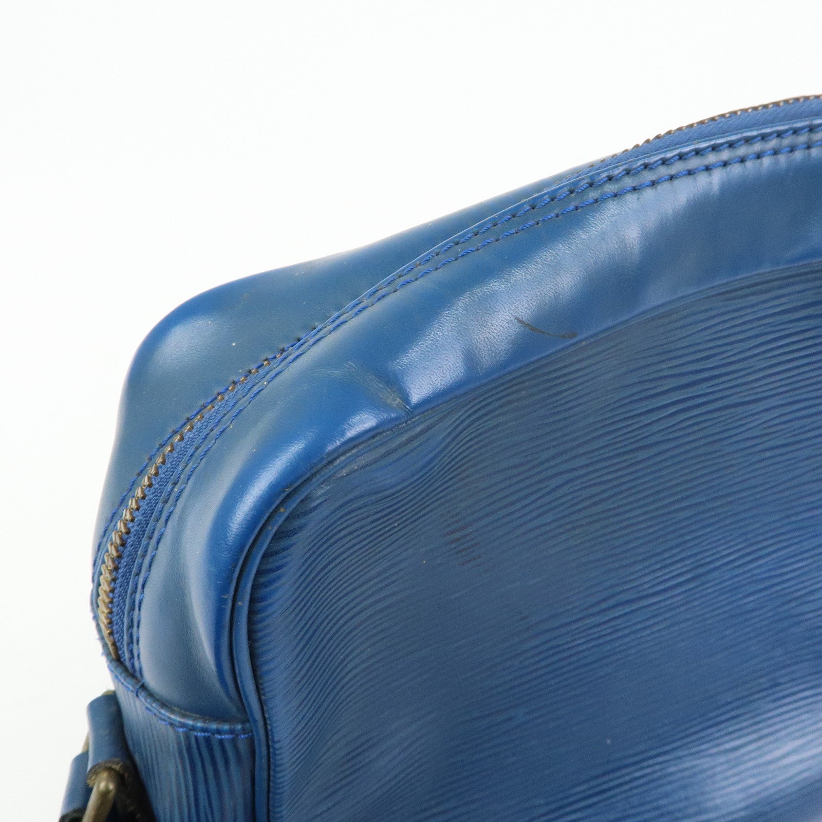 Louis Vuitton Epi Trocadero 27 Shoulder Bag Toledo Blue M51315