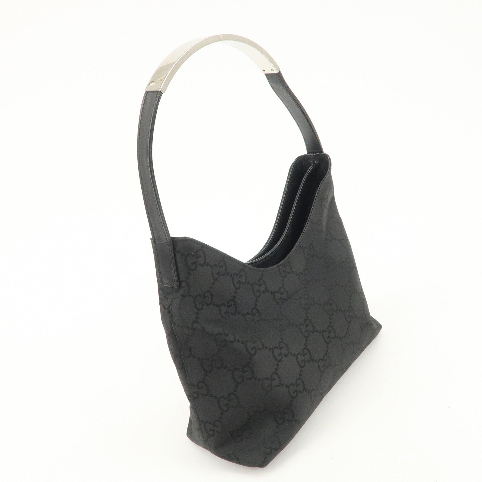 GUCCI GG Nylon Leather Shoulder Bag Hand Bag Silver HDW Black 31769 Used