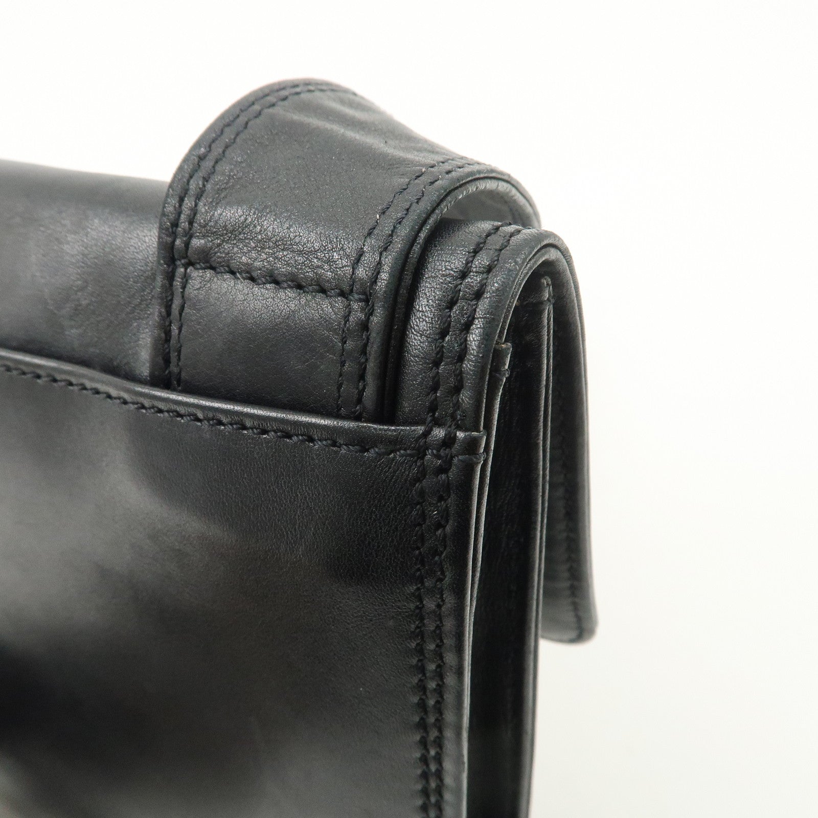 CHANEL Leather Shoulder Bag Crossbody Bag Black