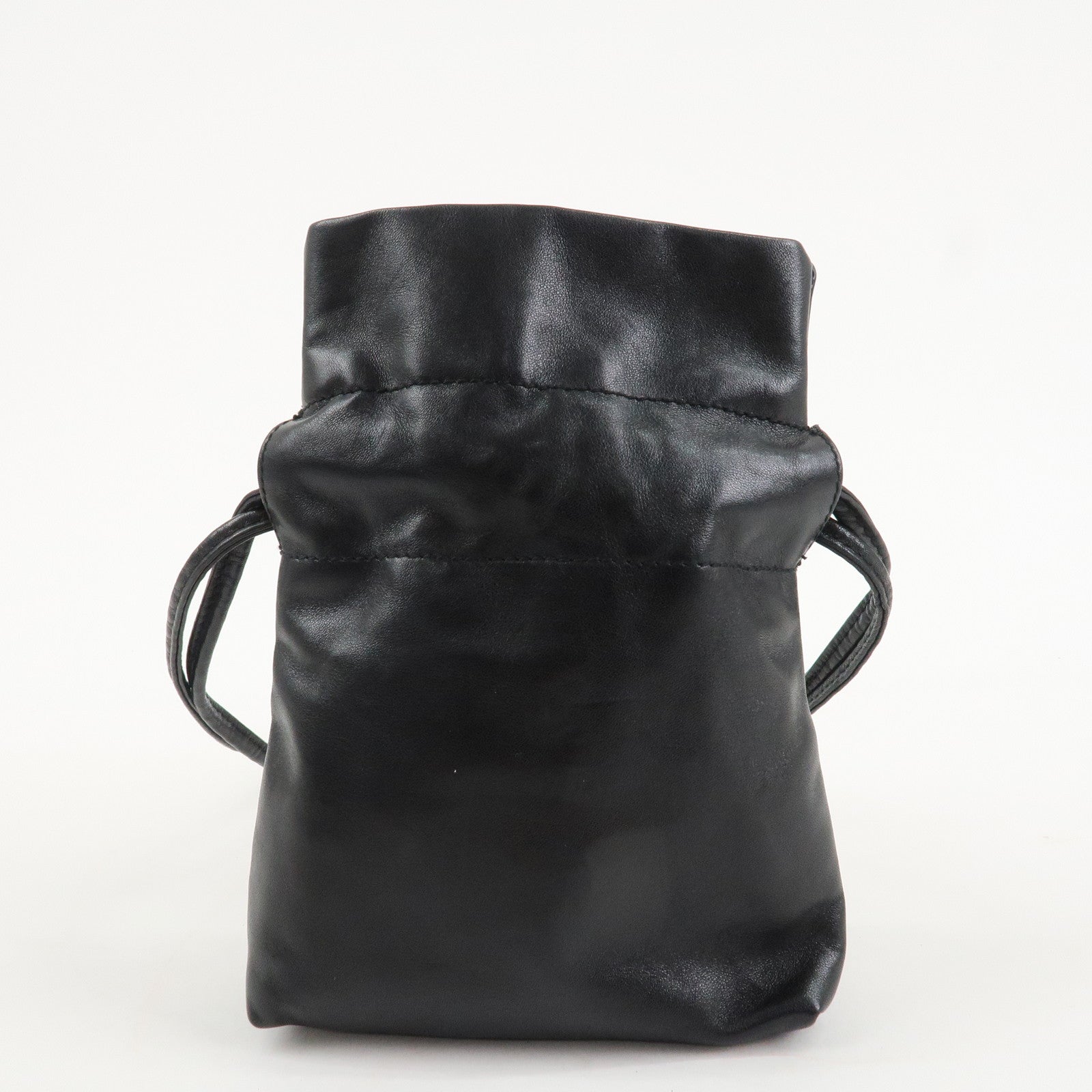 GUCCI Leather Shoulder Bag Black Silver Hardware 200110 Used