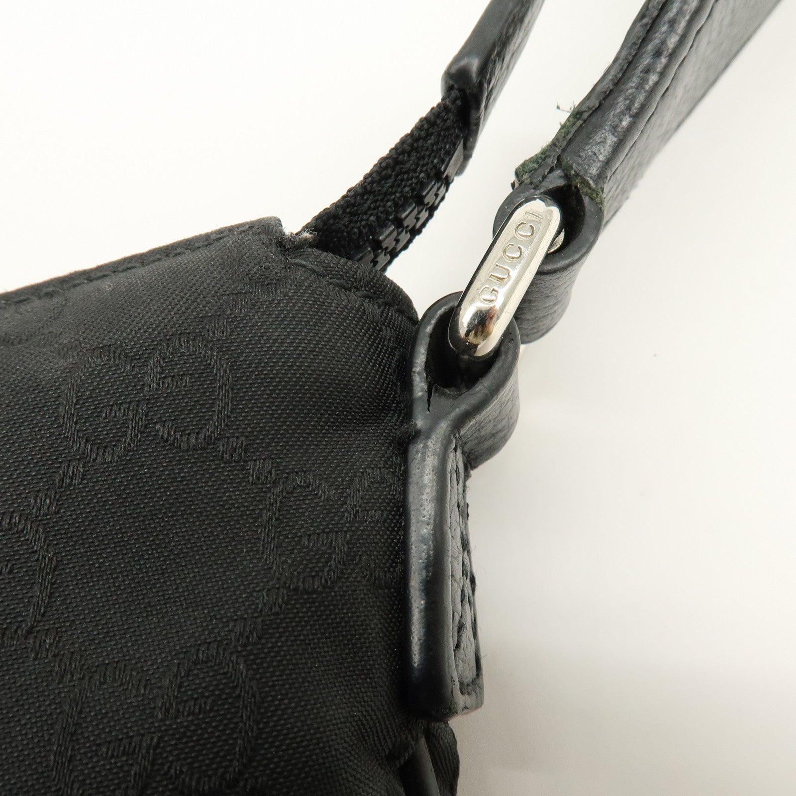 GUCCI GG Nylon Leather Shoulder Bag Crossbody Bag Black 449183