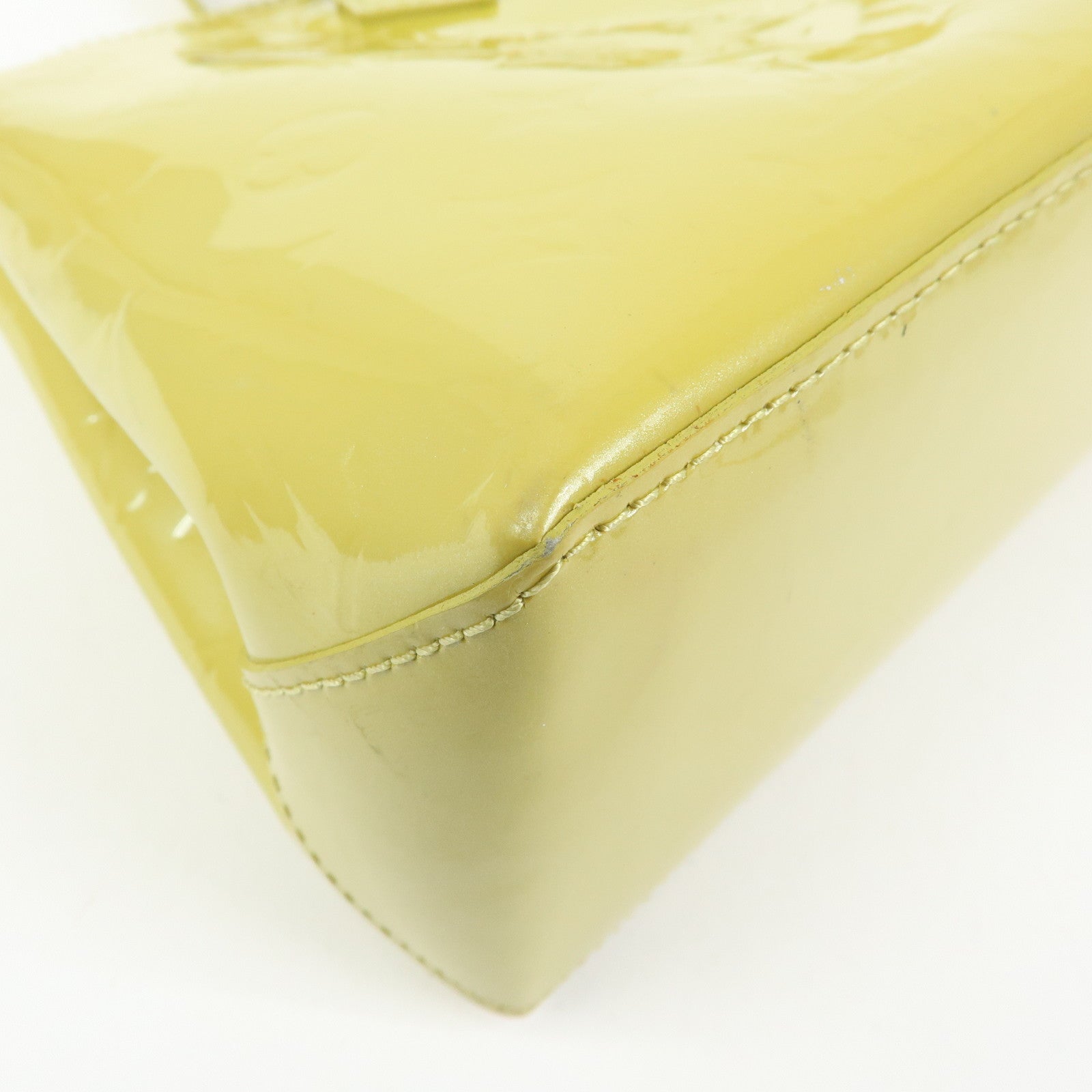 Louis Vuitton Monogram Vernis Wilshire PM Hand Bag Green M91643
