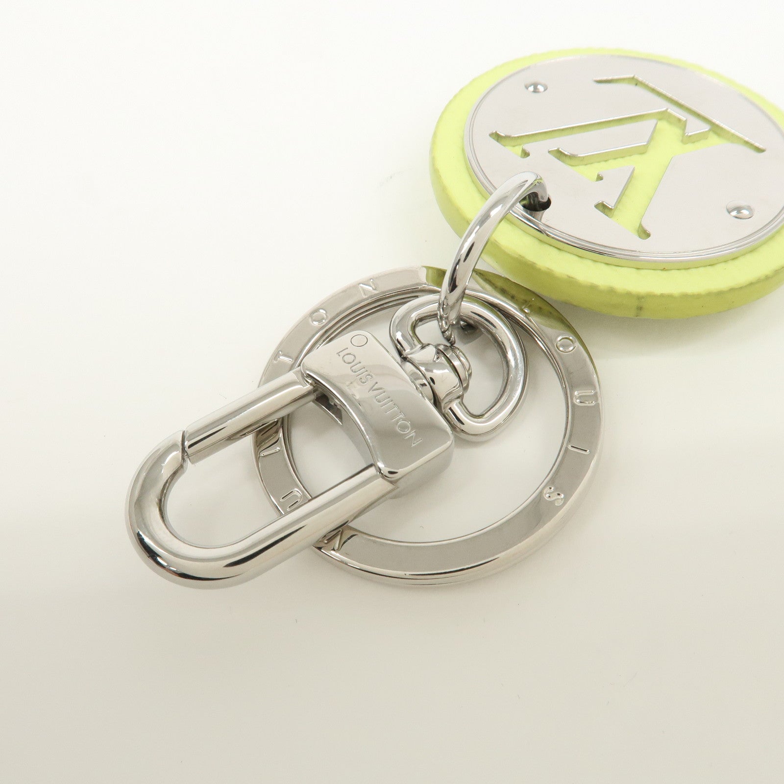 Louis Vuitton Circle Leather Metal Bag Charm Key Chain Lime M02470