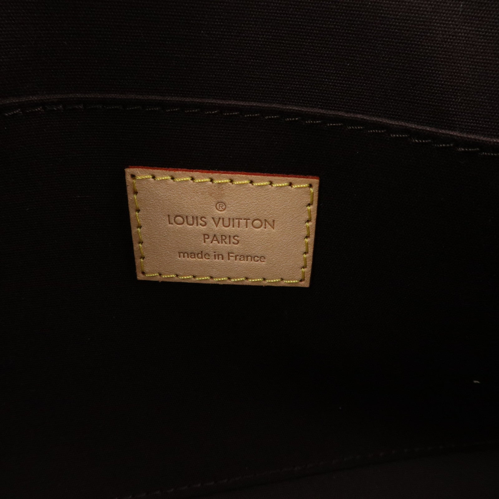 Louis Vuitton Monogram Vernis Roxbury Drive Bag Amarante M91995