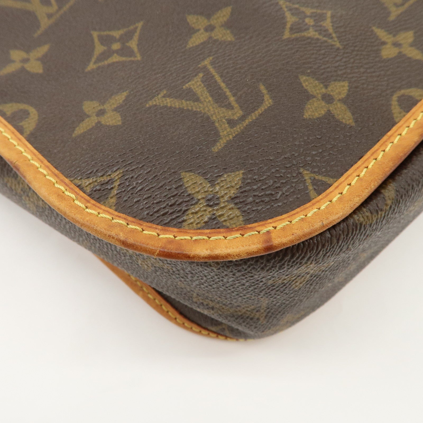 Louis Vuitton Monogram Messenger Bosphore PM Shoulder Bag M40106 Used