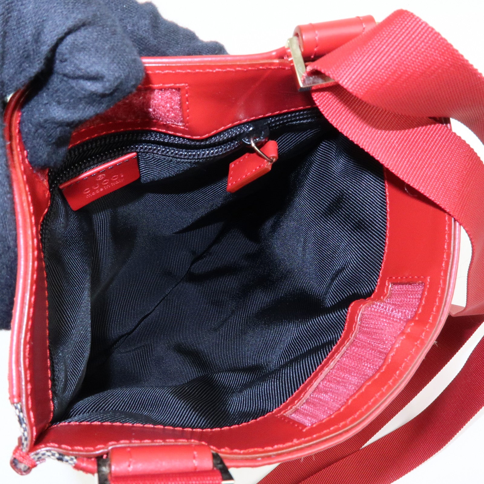 GUCCI GG Canvas Leather Shoulder Crossbody Bag Red 019・0348・200047