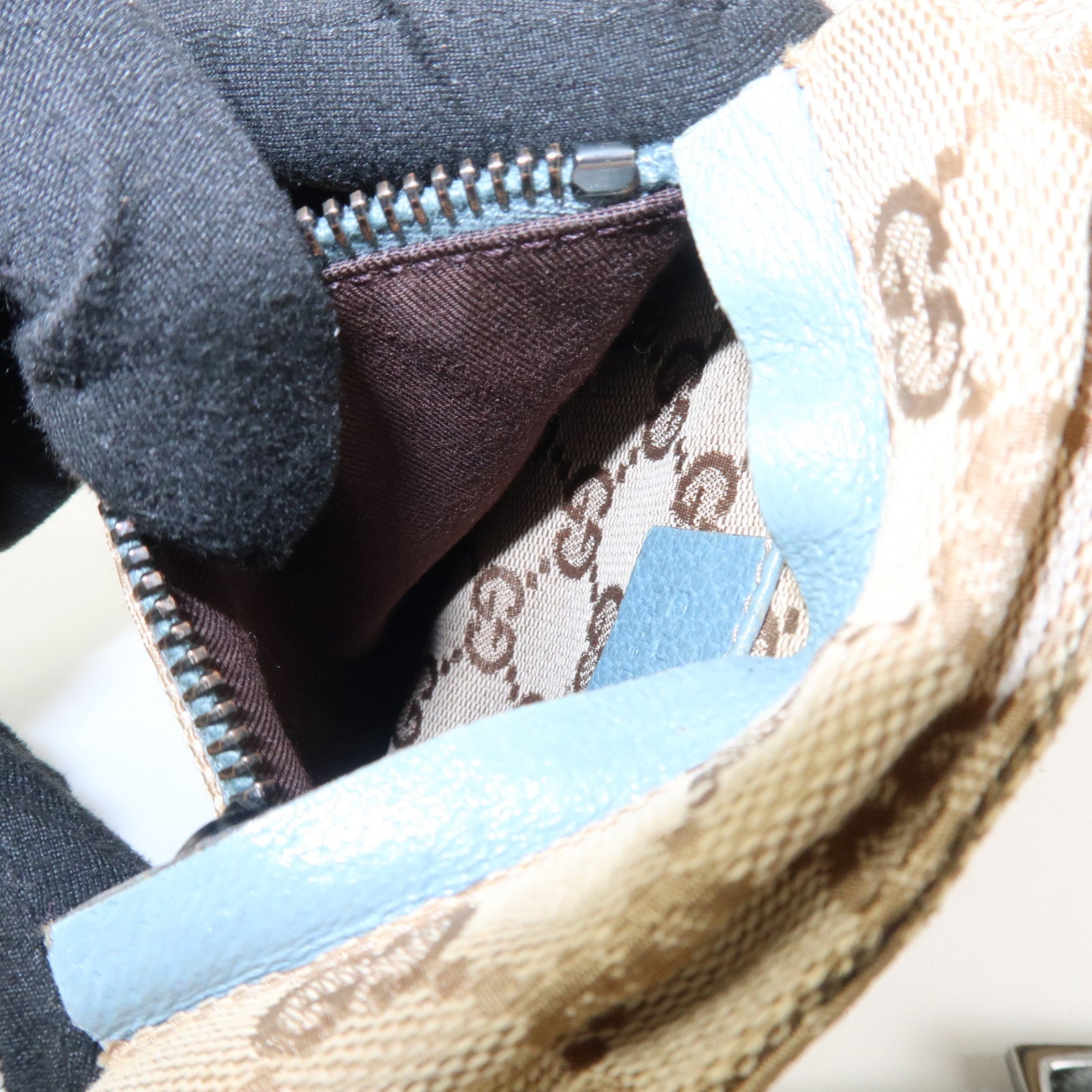 GUCCI Sherry GG Monogram Canvas Leather Body Bag Waist Pouch 162962