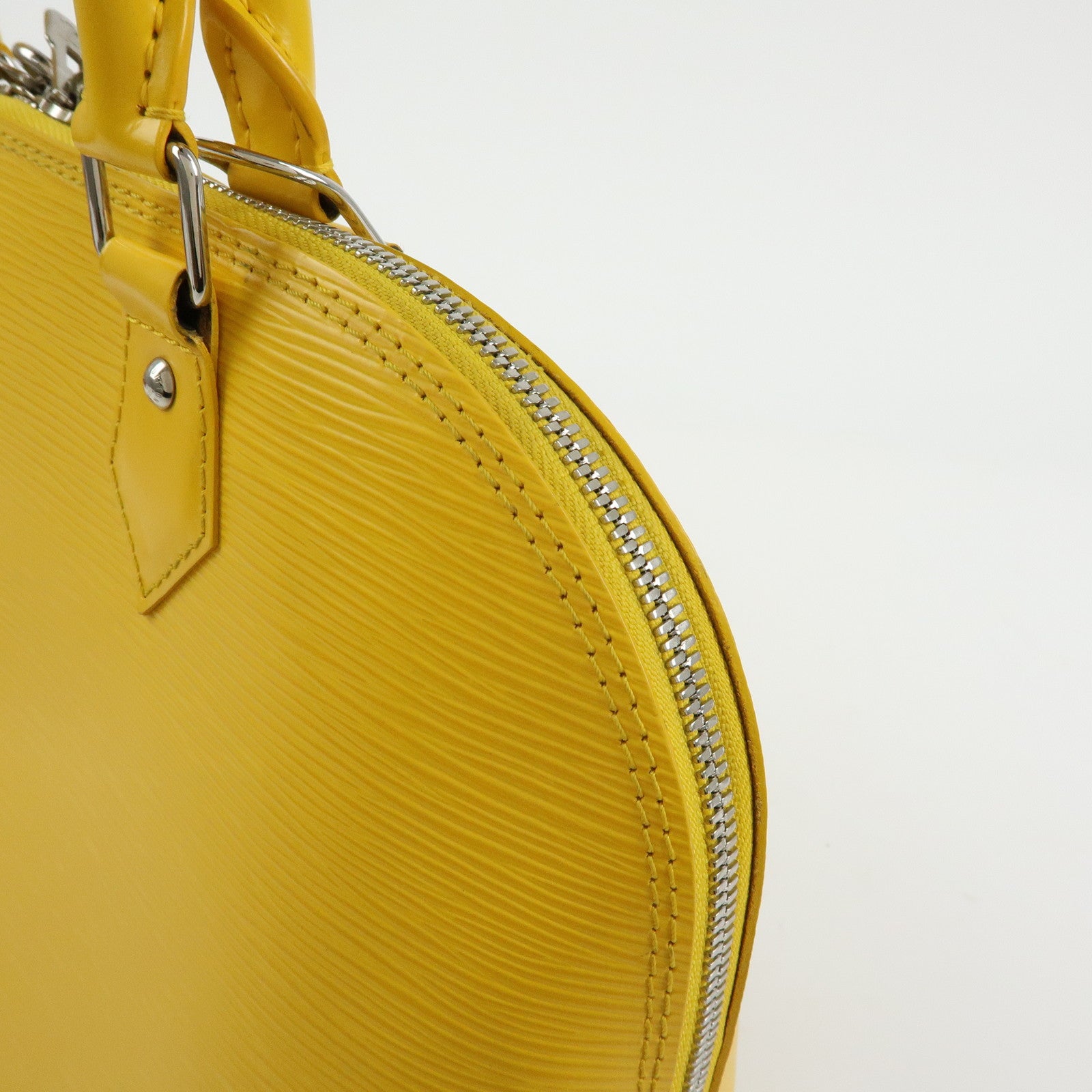 Louis Vuitton Epi Alma Epi Leather PM Hand Bag Citron M40619