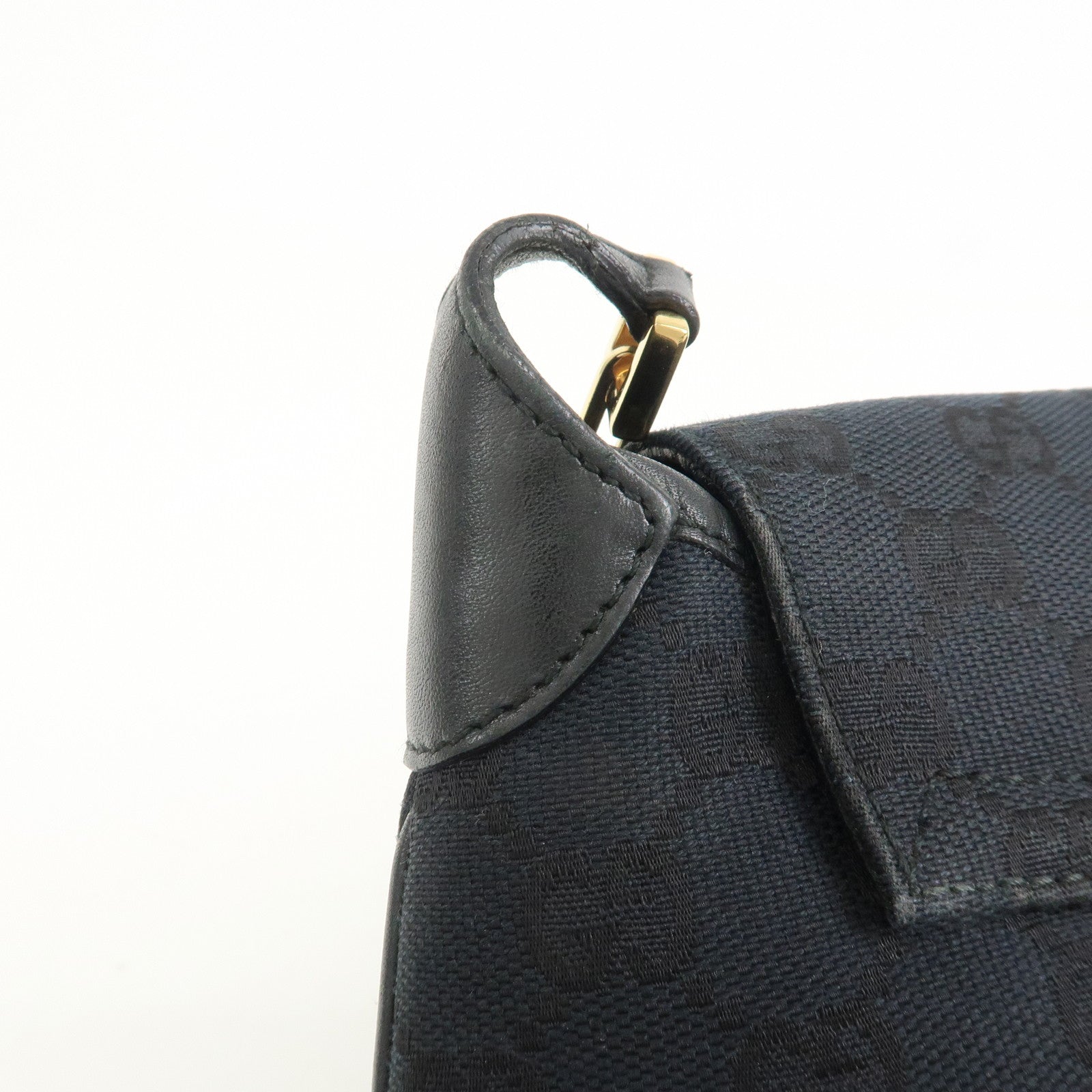GUCCI Tiger Head GG Canvas Leather Chain Shoulder Bag 001.4113