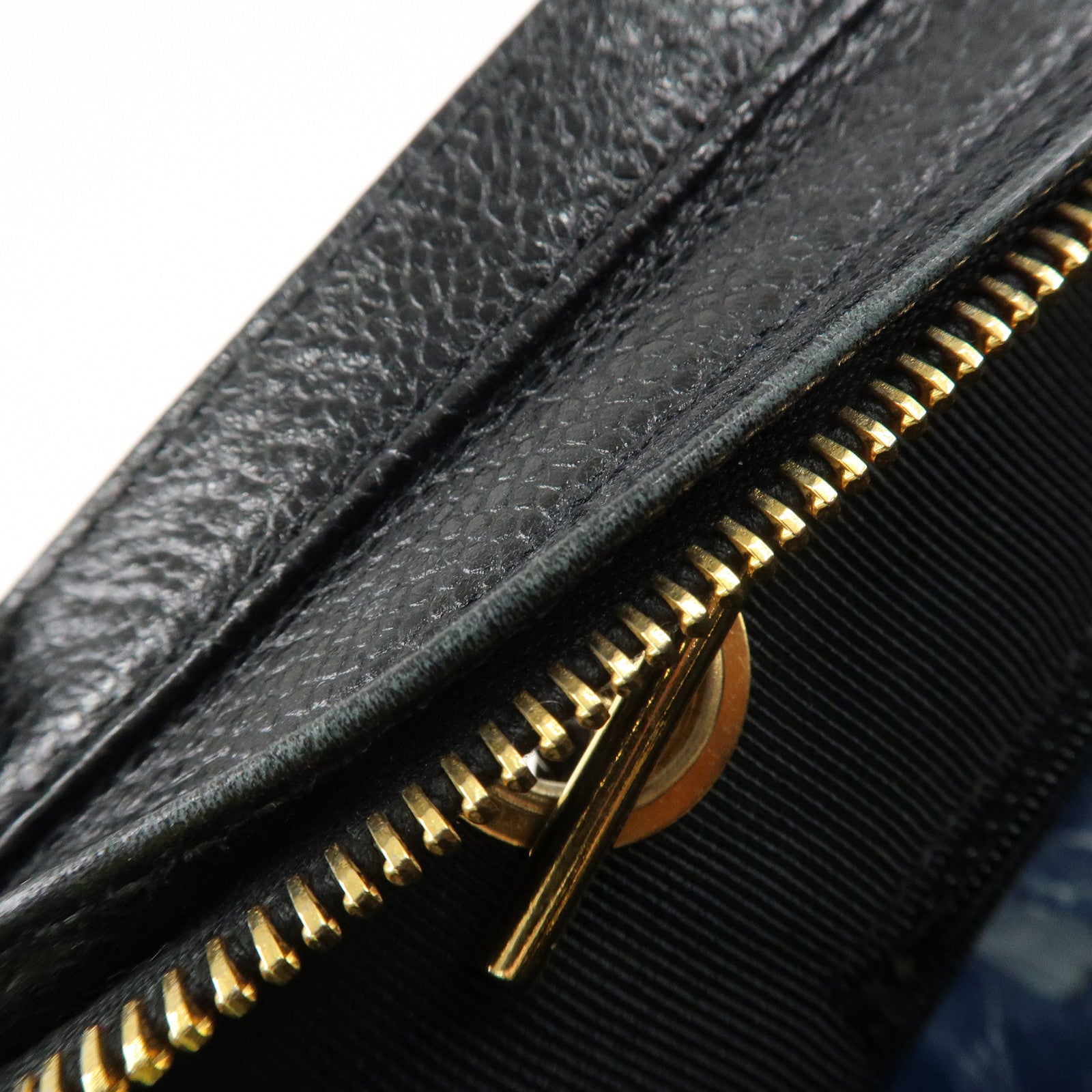 CHANEL Triple COCO Caviar Skin Chain Shoulder Bag Black Gold Hardware Used