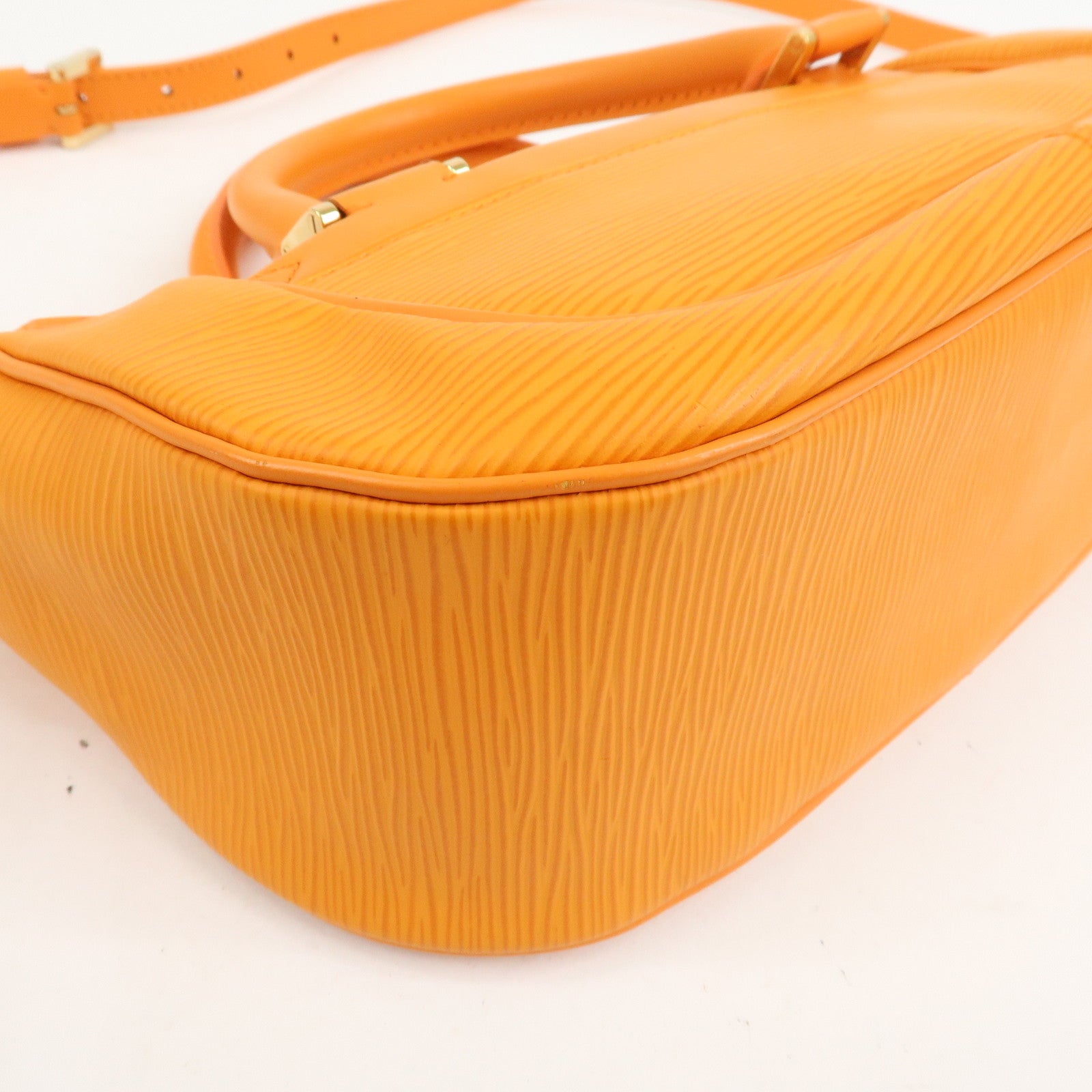 Louis Vuitton Epi Danura PM 2Way Bag Hand Bag Mandarin M5891H