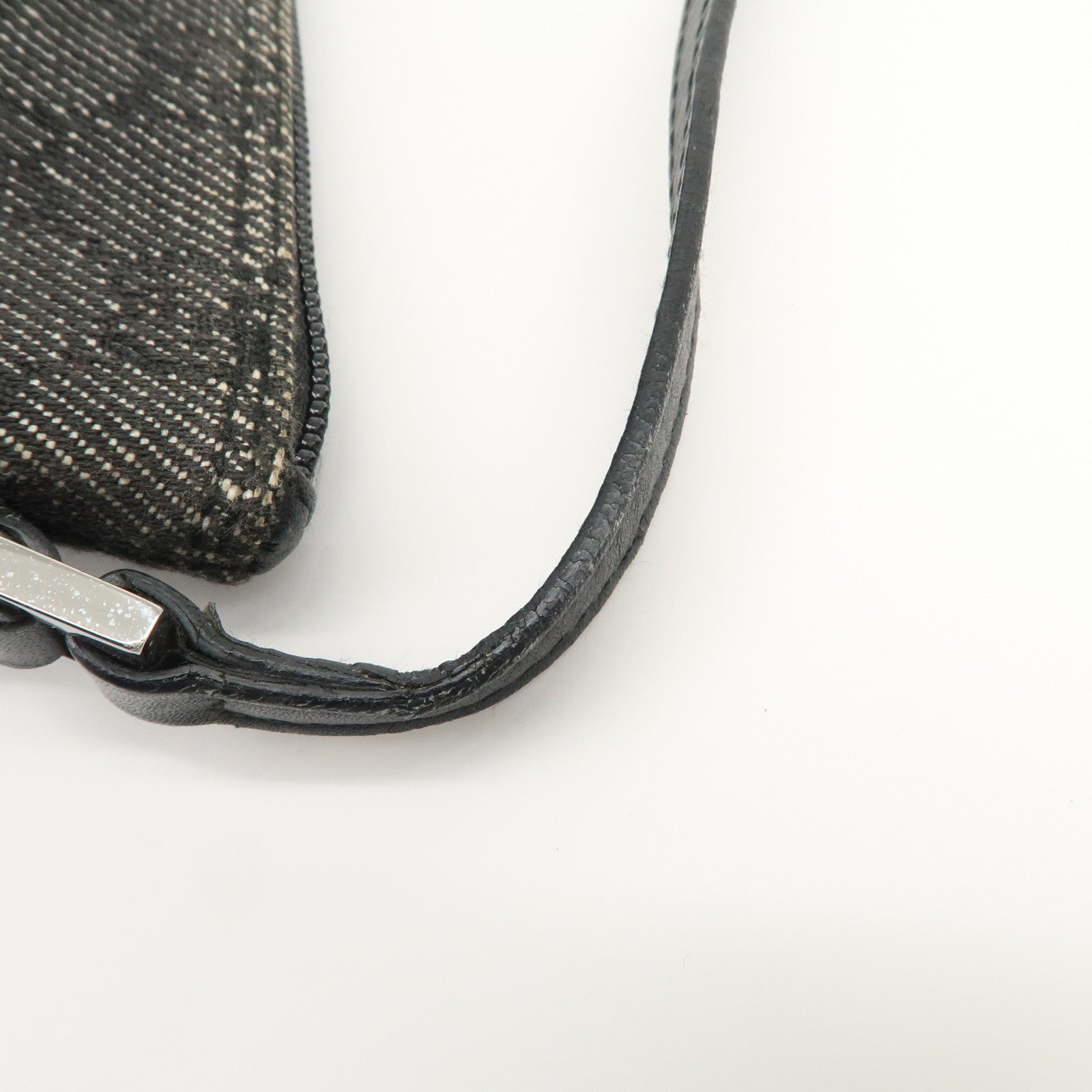 GUCCI Boat Bag GG Canvas Leather Accessory Poach Hand Bag 07198