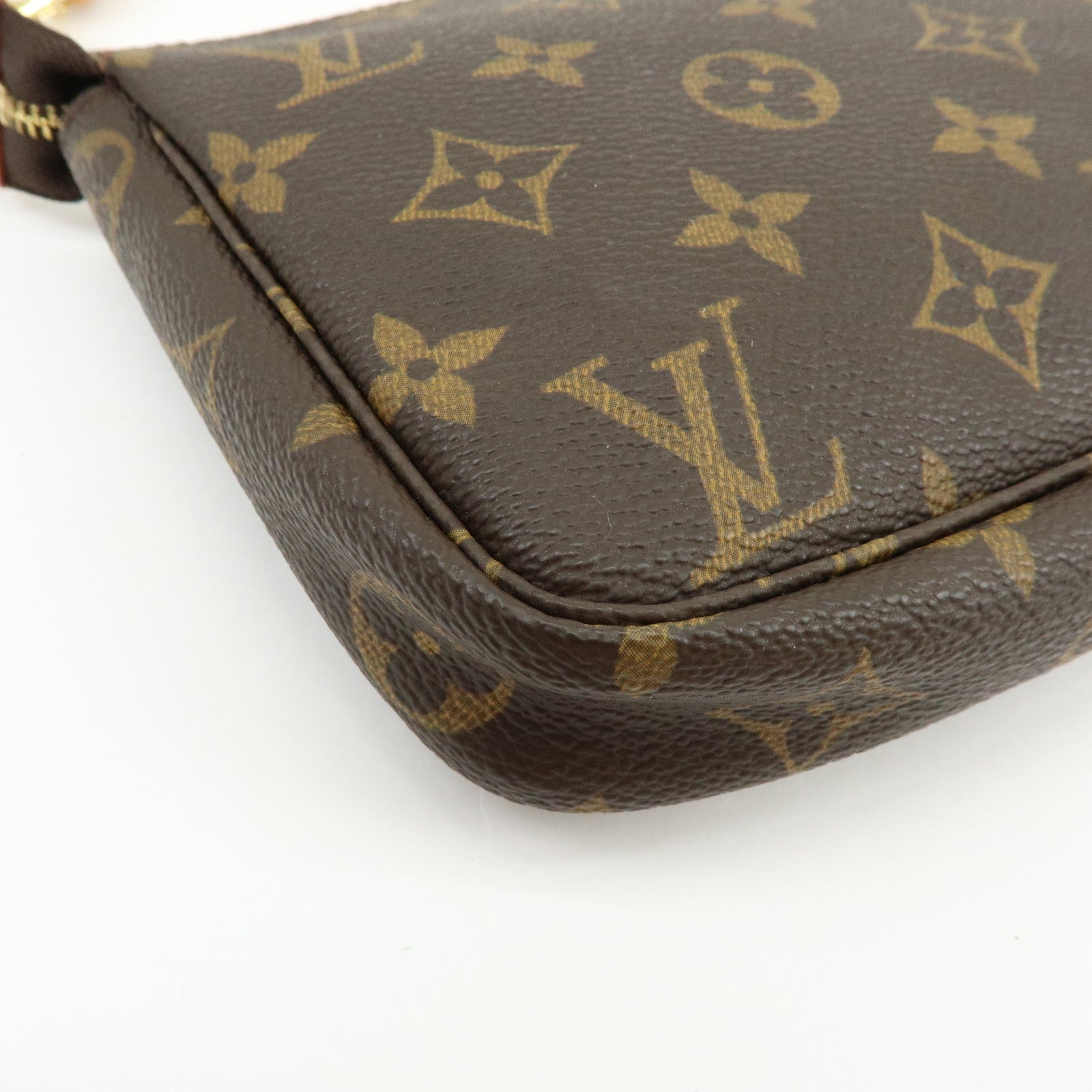 Louis Vuitton Monogram Pochette Accessoires Pouch Hand Bag M51980