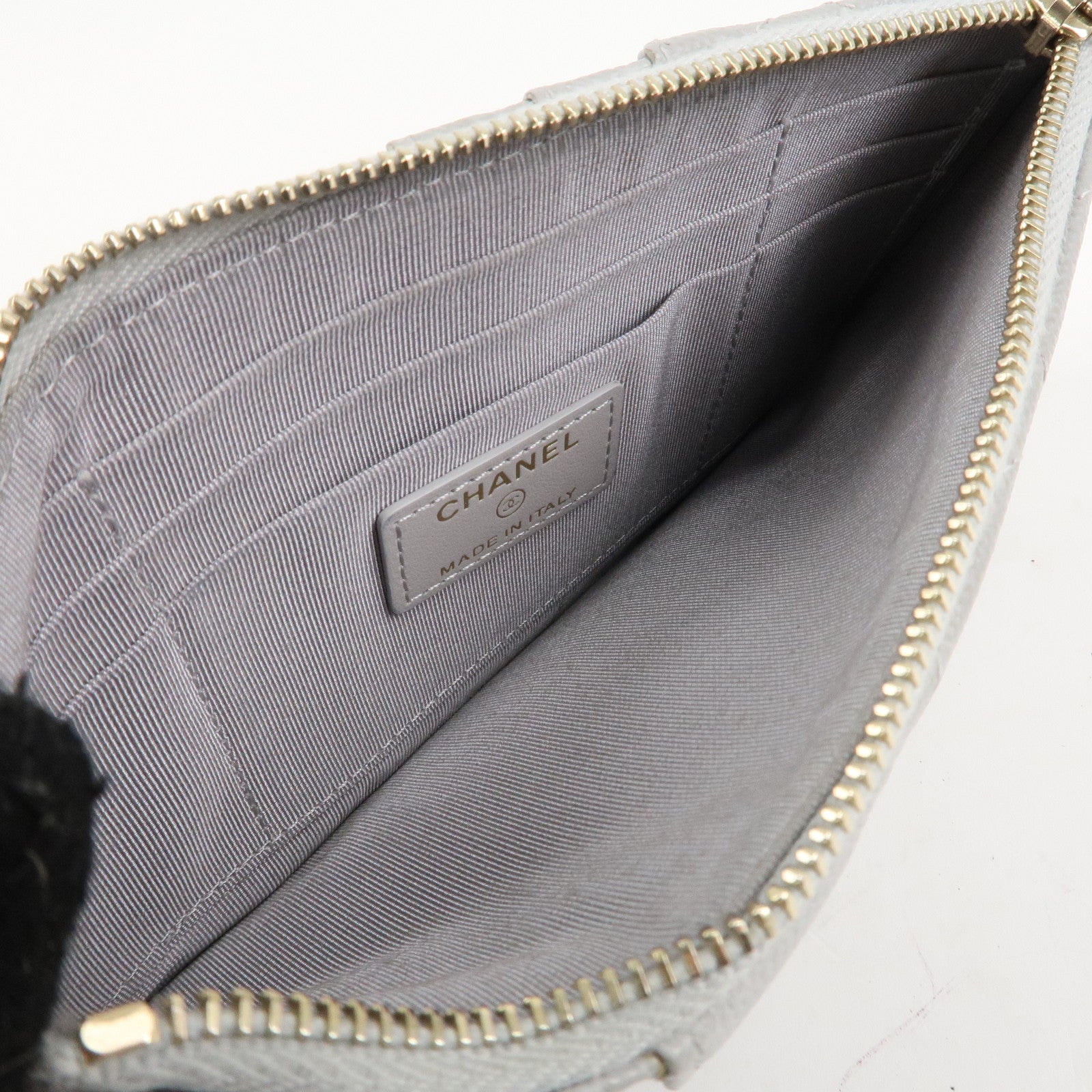 CHANEL Matelasse Caviar Skin Coco Mark Classic Pouch Card Case Gray Used