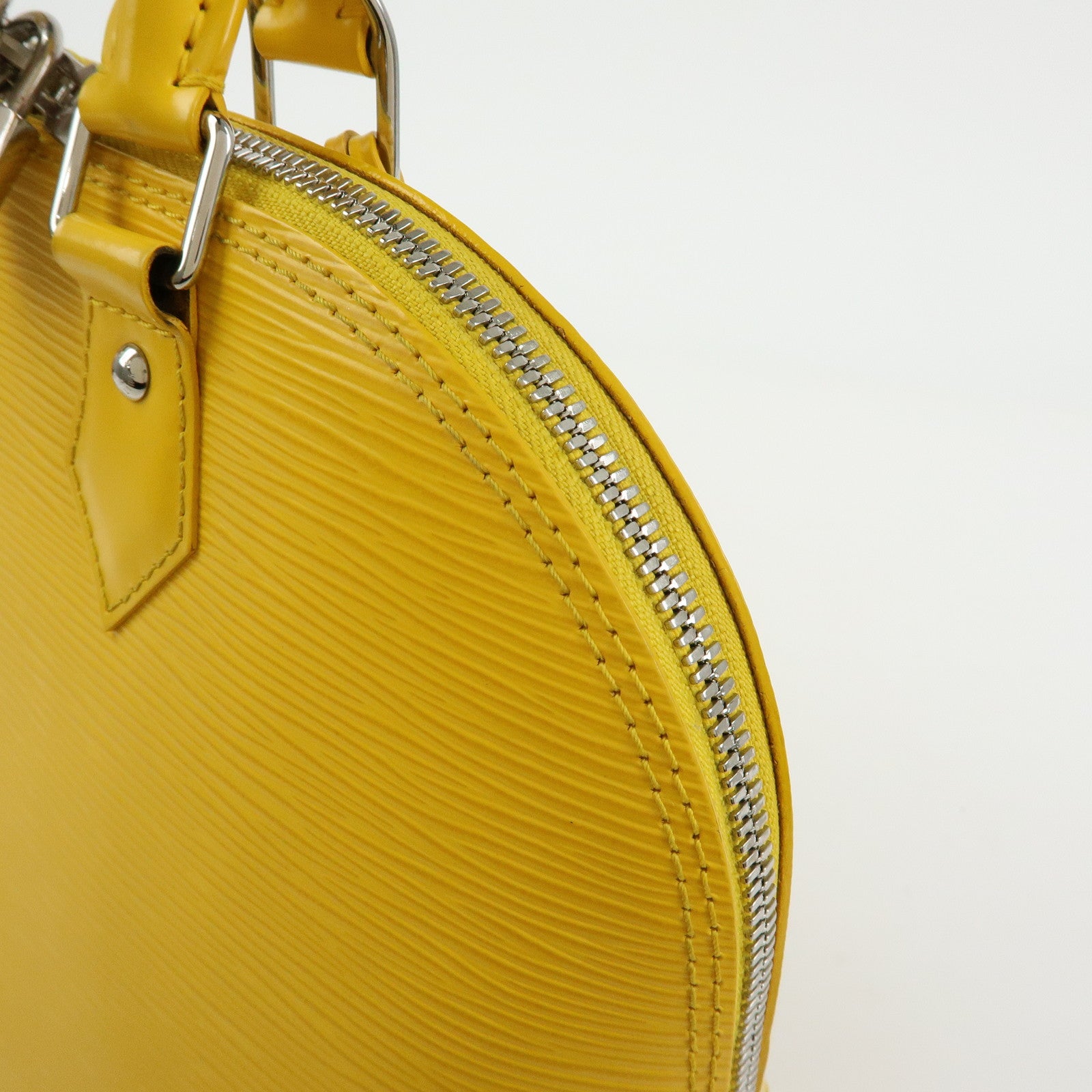Louis Vuitton Epi Alma Epi Leather PM Hand Bag Citron M40619