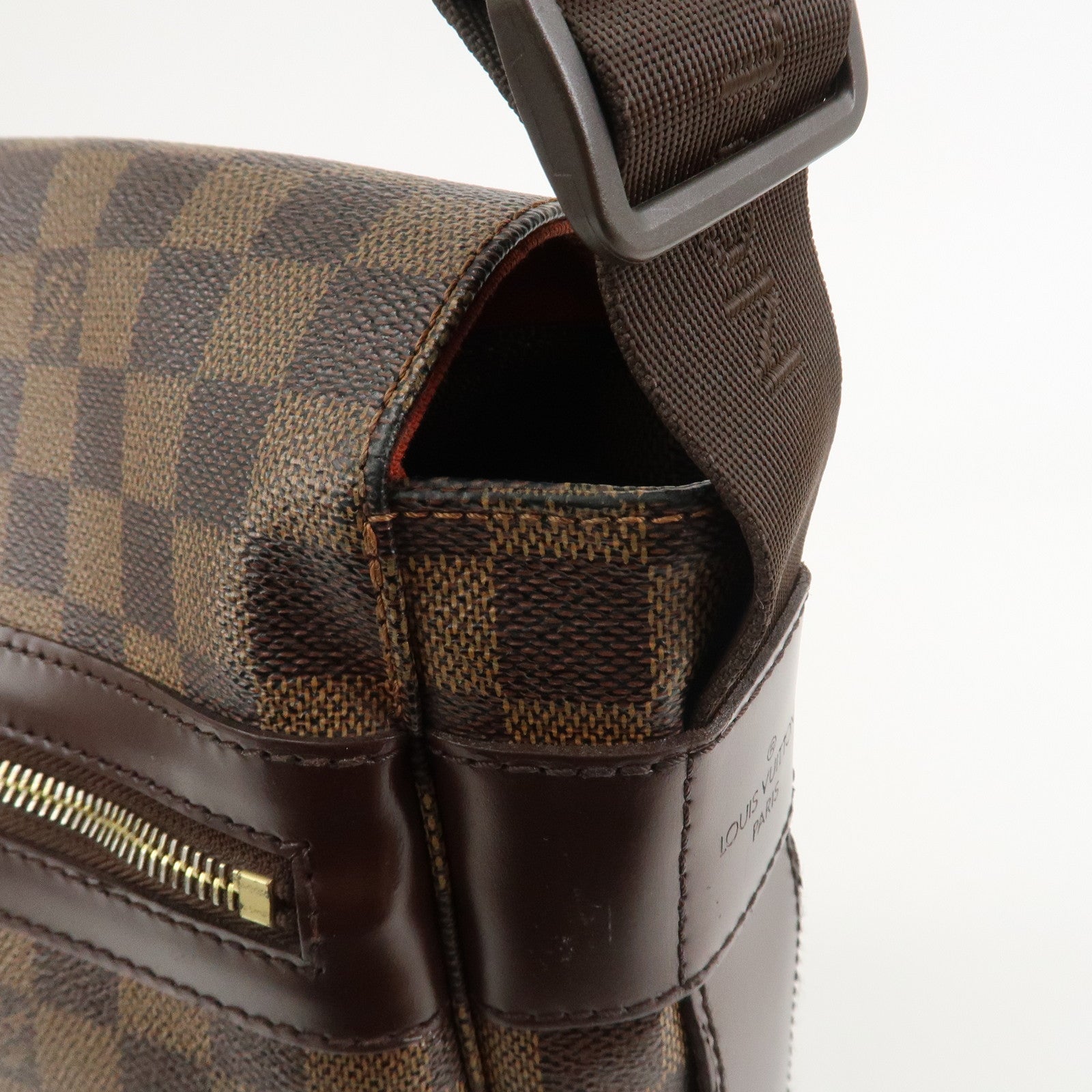 Louis Vuitton Damier Bastille Canvas Shoulder Bag Brown N45258