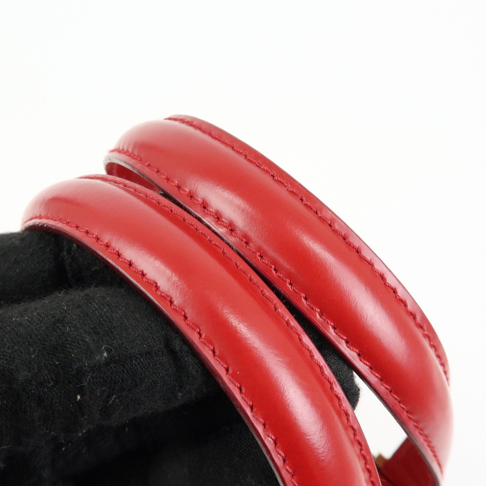 Ferragamo Gancini Side Belt Leather Hand Bag Tote Bag Red