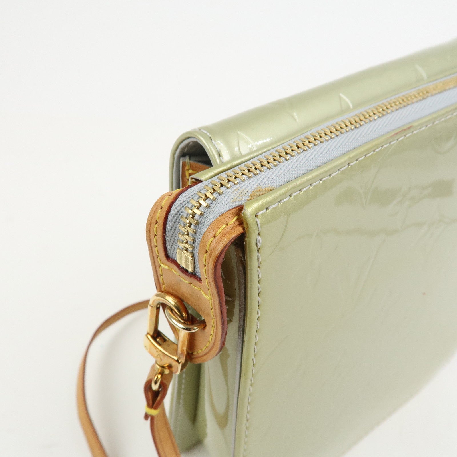 Louis Vuitton Monogram Vernis Motto Shoulder Bag Gris M91030