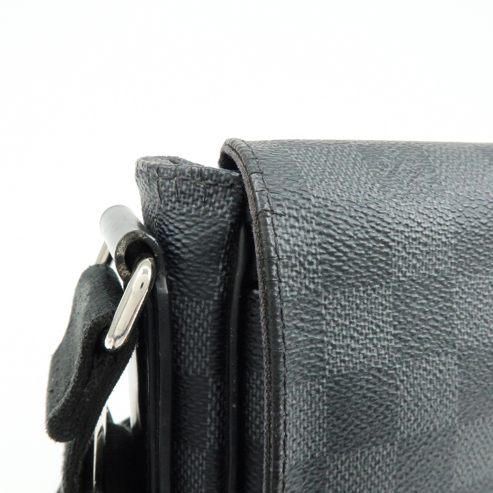 Louis Vuitton Damier Graphite District PM Shoulder Bag Noir N41260