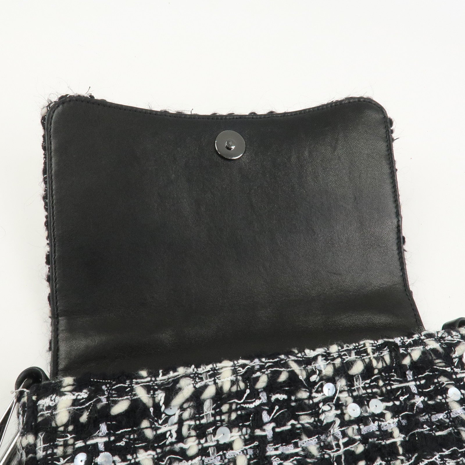 CHANEL Tweed Chain Shoulder Bag Hand Bag Black White 8645695