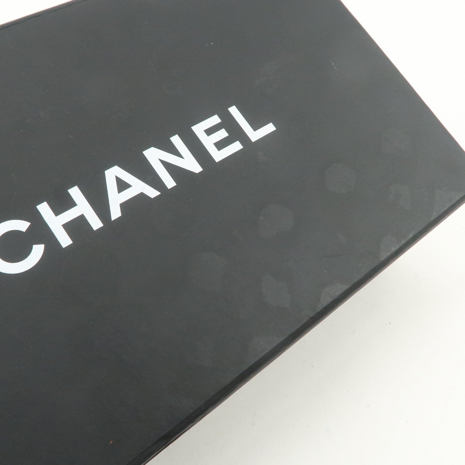 CHANEL Mini Matelasse Lamb Skin Chain Shoulder Bag Red A69900