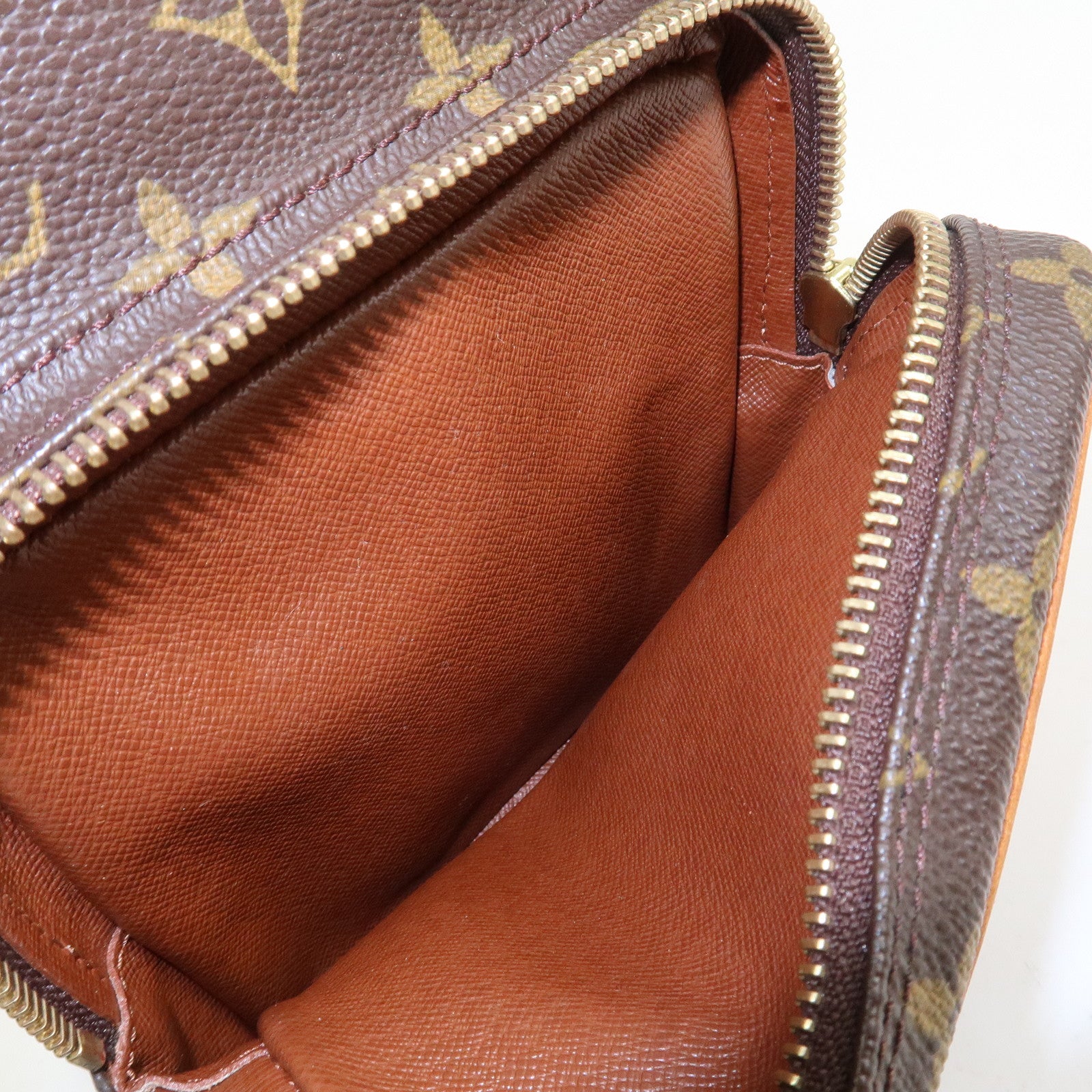 Louis Vuitton Monogram Amazone Shoulder Bag Crossbody Bag M45236