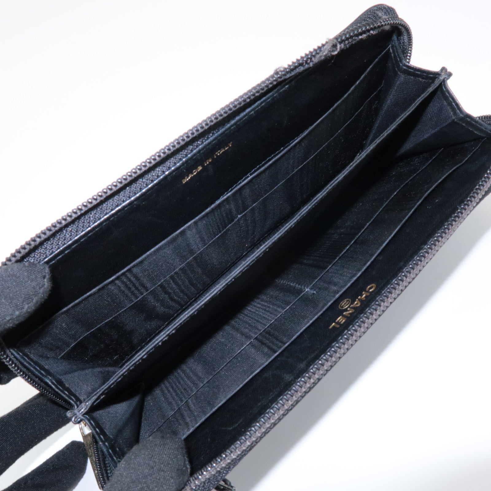 CHANEL COCO Mark Caviarskin Round Zippy Long Wallet Black