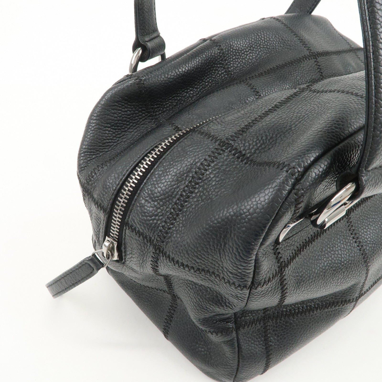 CHANEL Chocolate Bar Caviarskin Shoulder Bag Hand Bag Black