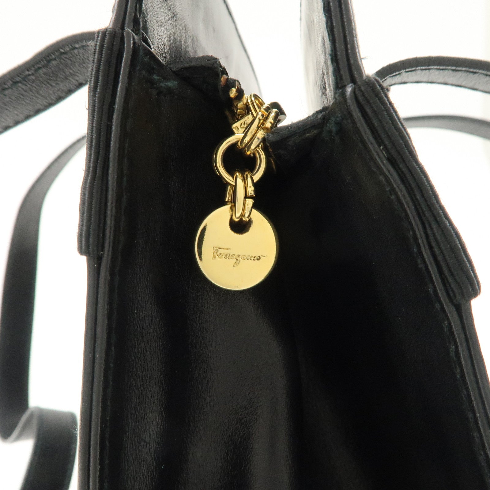 Ferragamo Vara Ribbon Leather Shoulder Bag Tote Bag Black Used