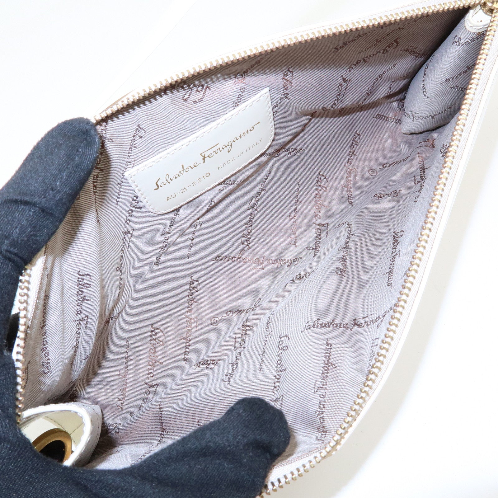 Ferragamo Gancini Leather Shoulder Bag Hand Bag Beige Ivory