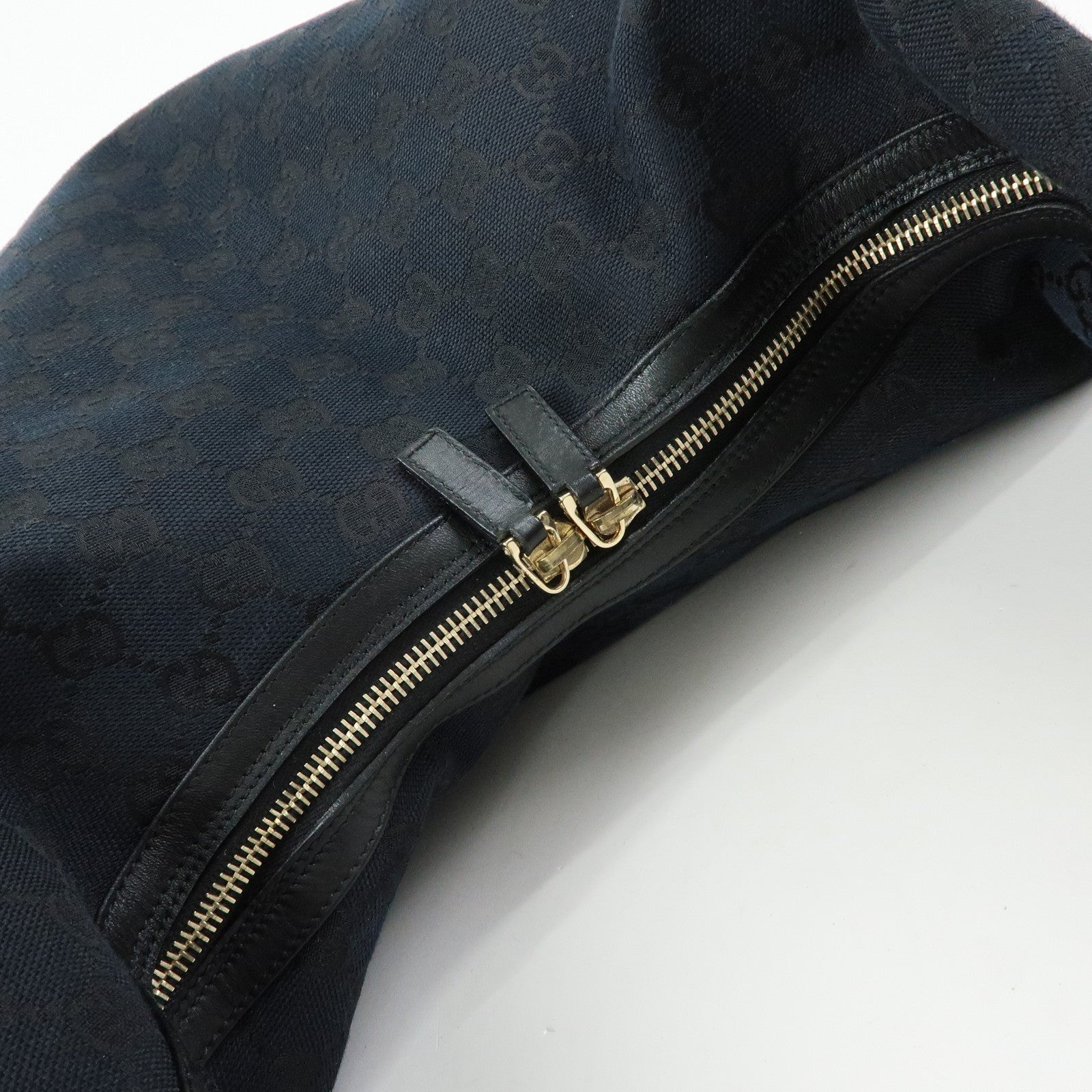 GUCCI GG Canvas Leather Shoulder Bag Hand Bag Black 001.4287