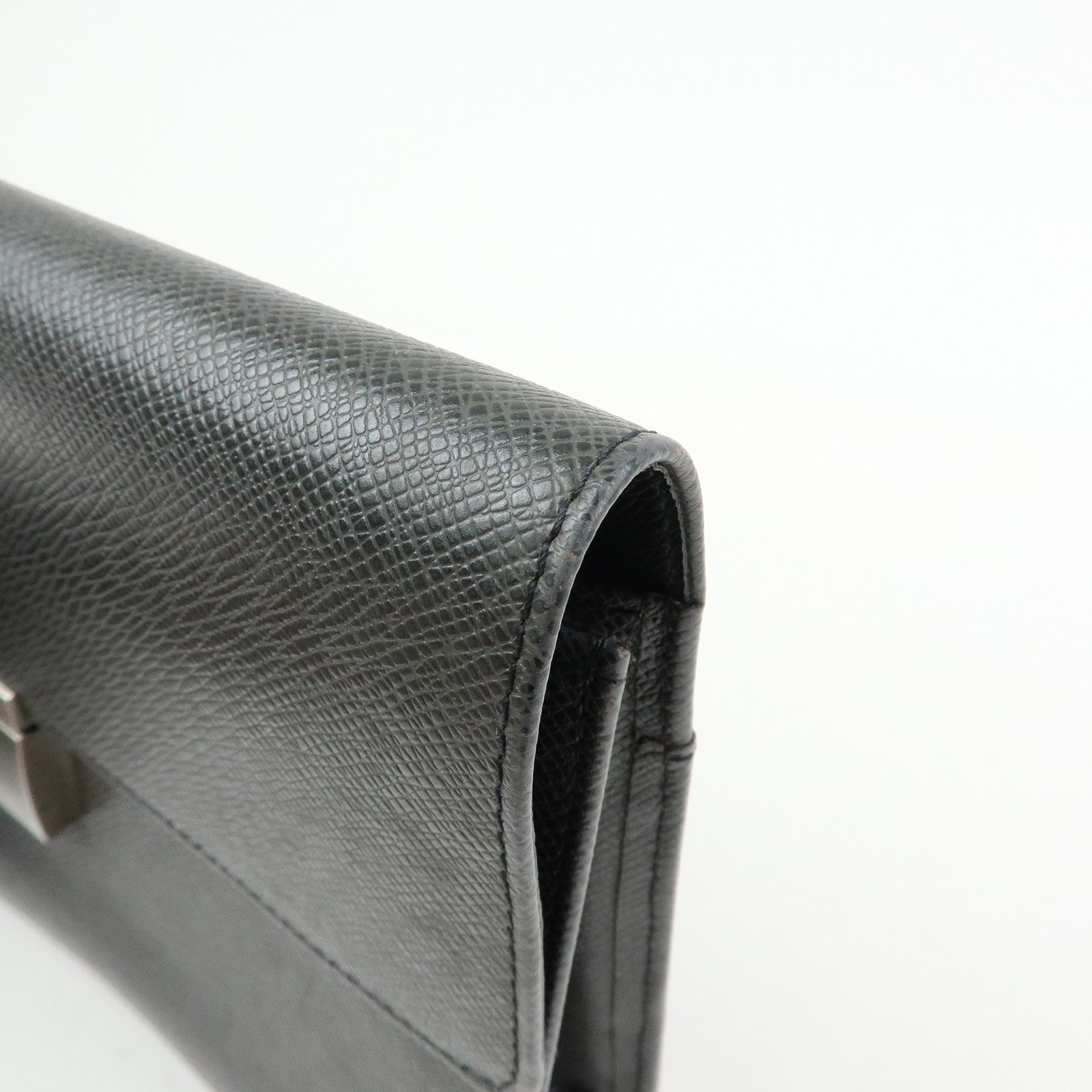 Louis Vuitton Taiga Leather Selenga Clutch Bag Ardoise M30782 Authentic Used F/S