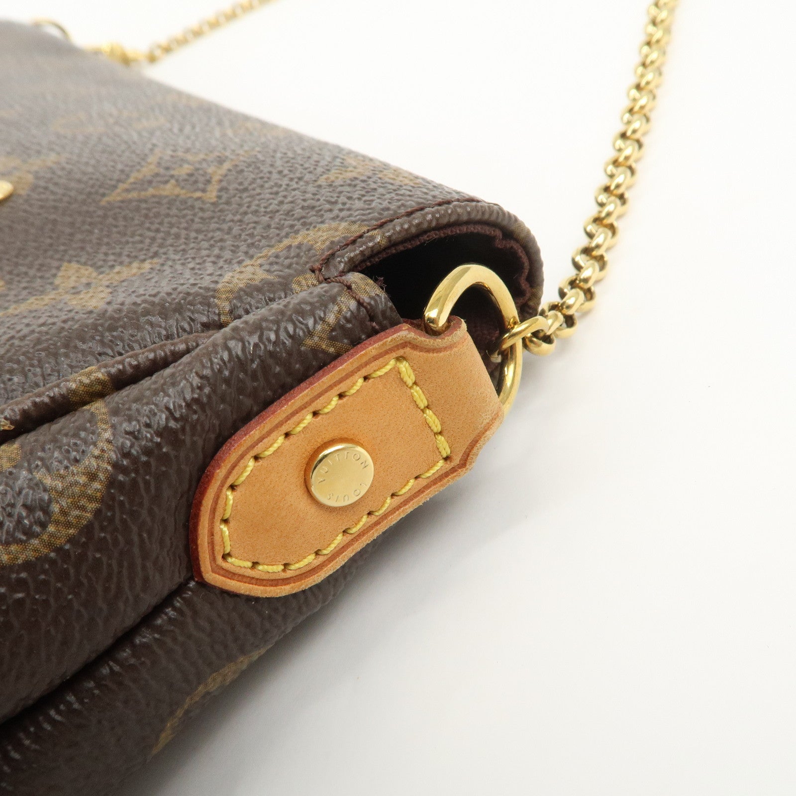 Louis Vuitton Monogram Favorite MM Shoulder Bag Brown M40718