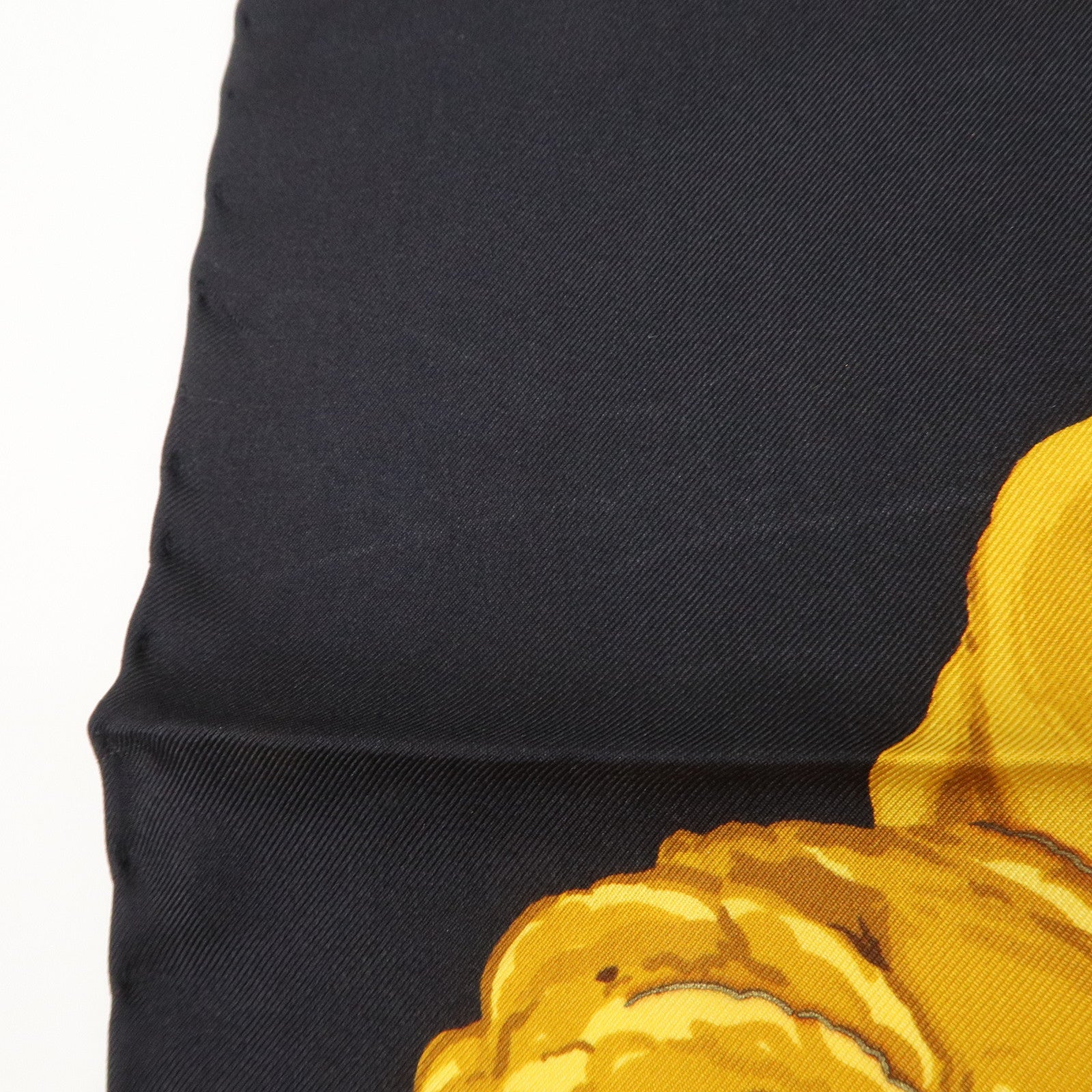 CHANEL Silk 100% Flower Chain Print Scarf Black Gold