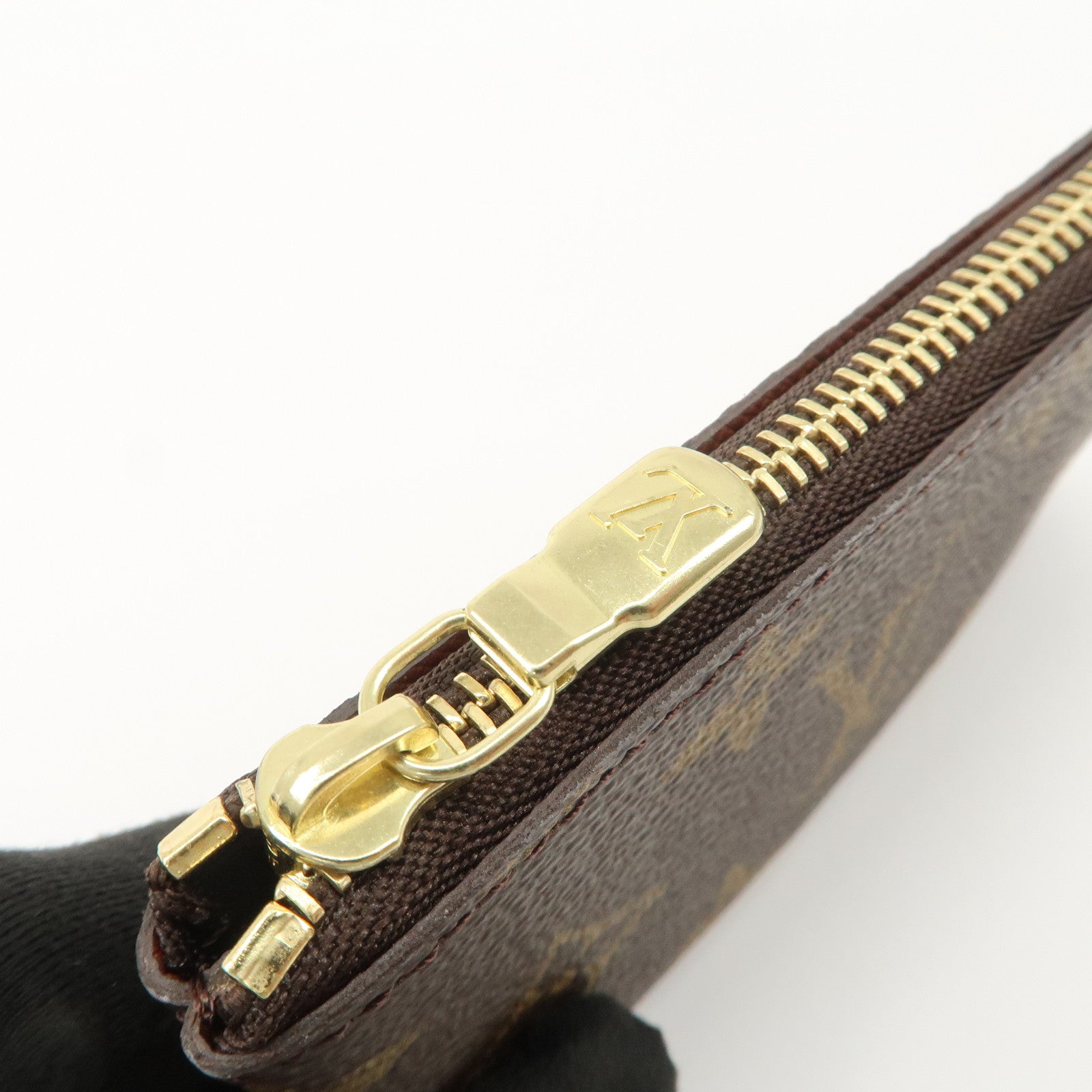 Louis Vuitton Monogram Canvas Pochette Cles Coin Case Brown M62650