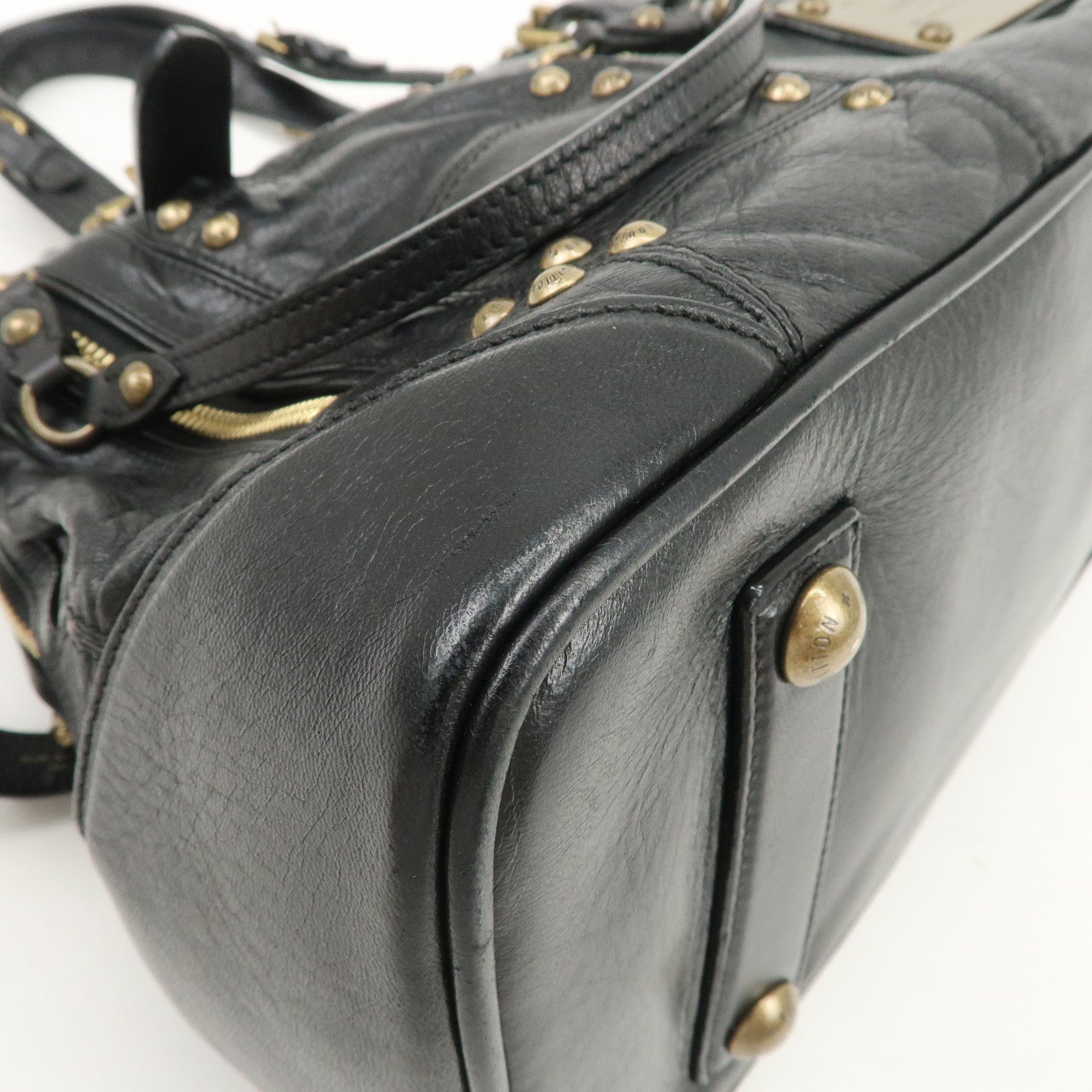 Louis Vuitton Cruise Line Rivet Shoulder Bag Noir Black M95346