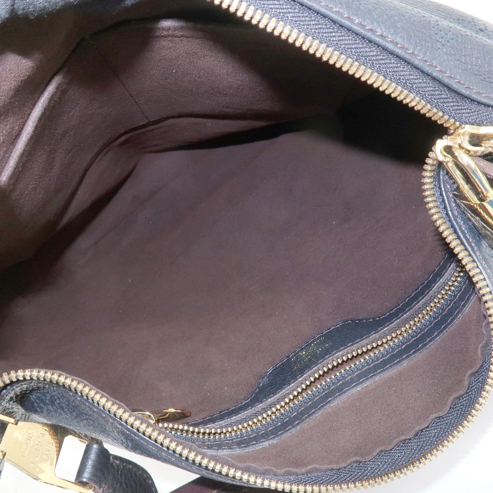 Louis Vuitton Monogram Mahina Selene PM Shoulder Bag Noir M94035