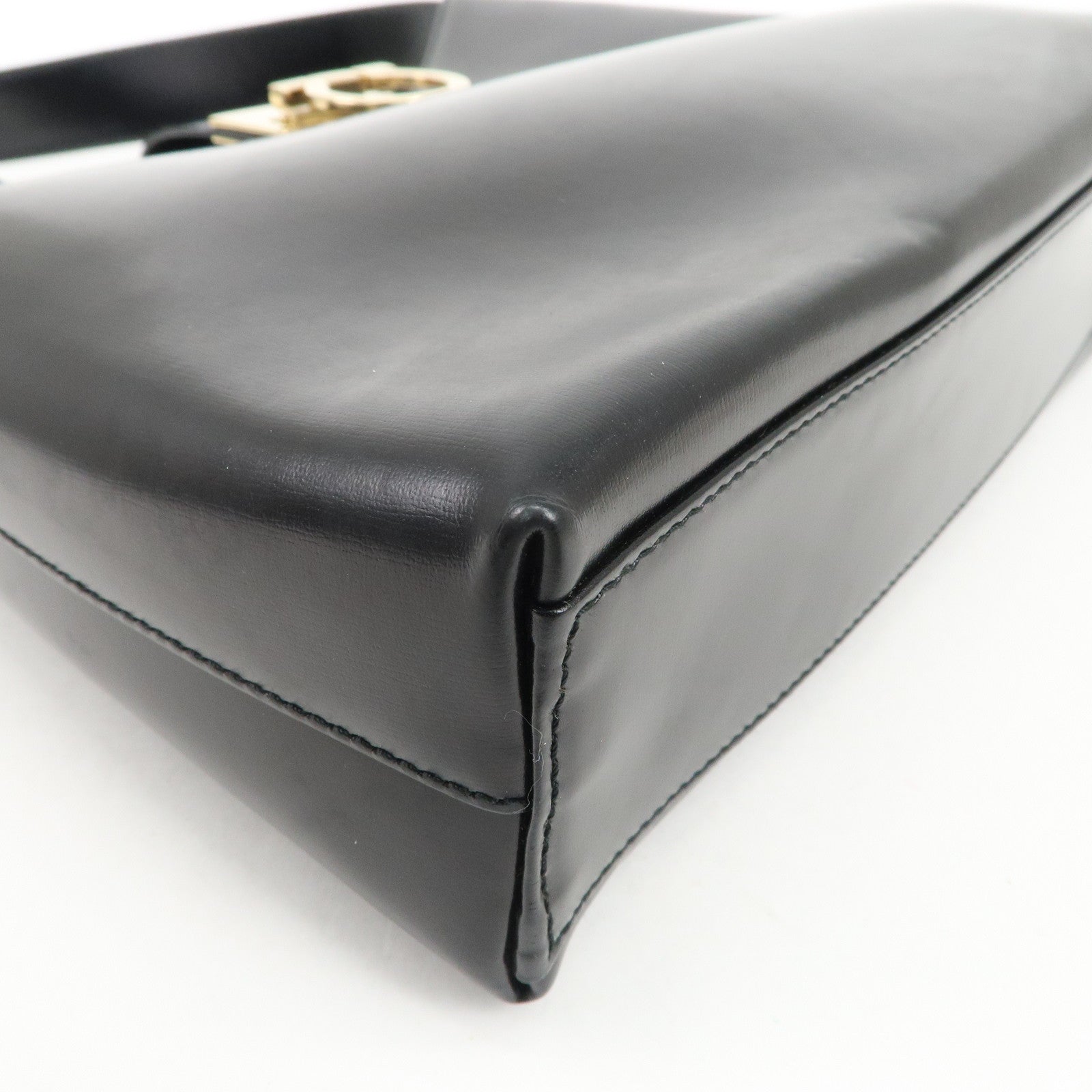 Ferragamo Gancini Leather Shoulder Bag Hand Bag Black Gold HDW