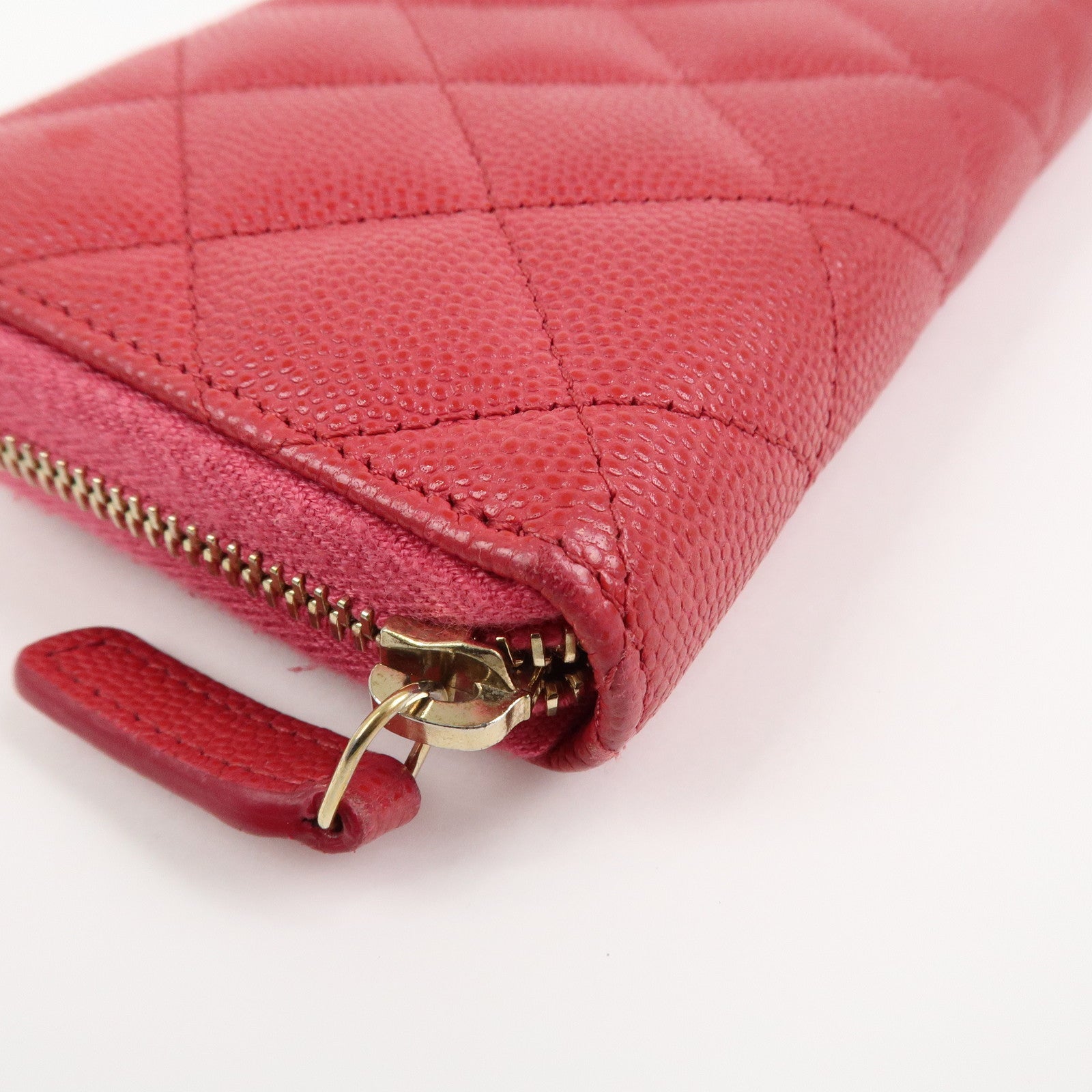 CHANEL COCO Mark Caviarskin Round Zippy Long Wallet Pink