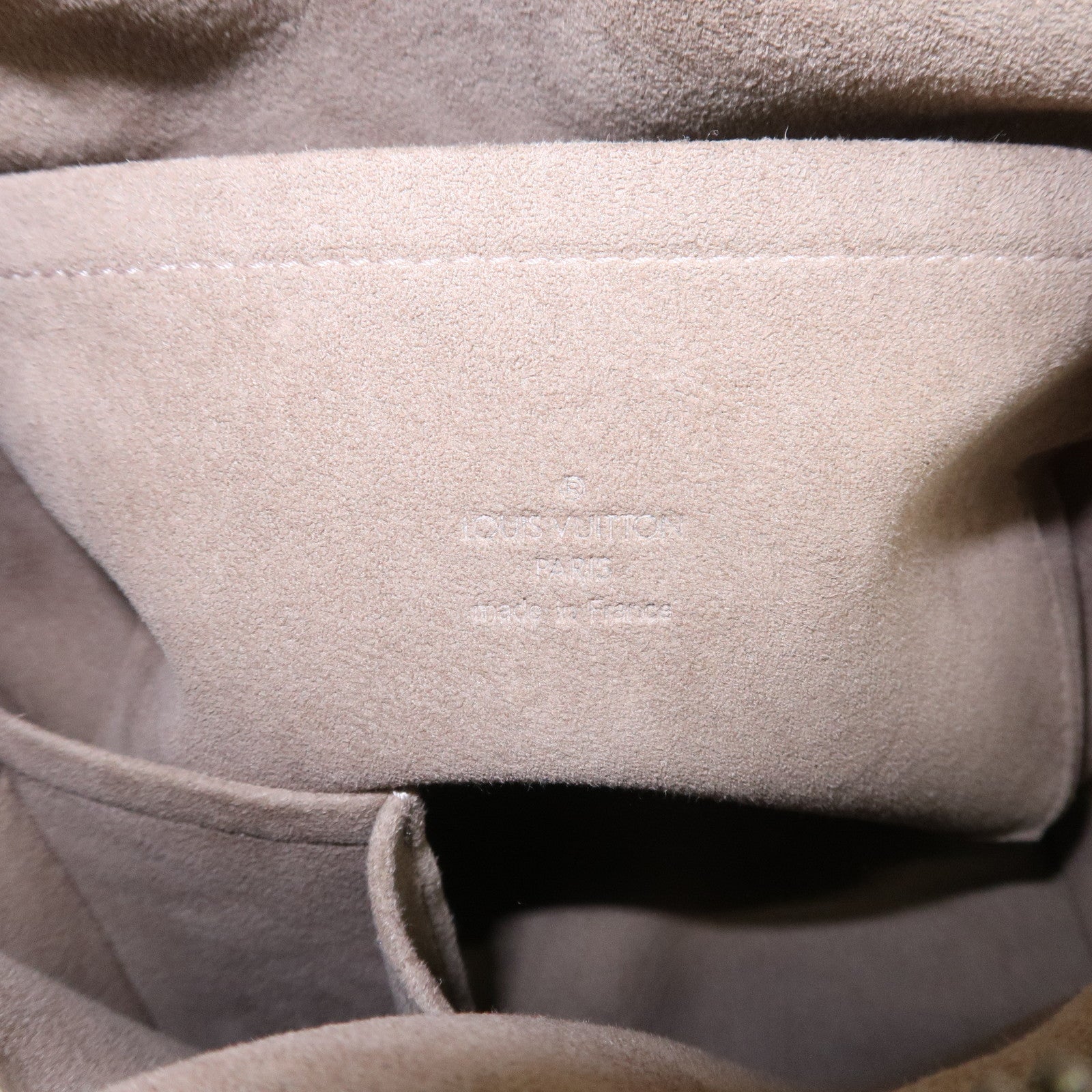 Louis Vuitton Monogram Multicolor Priscilla Hand Bag Noir M40097