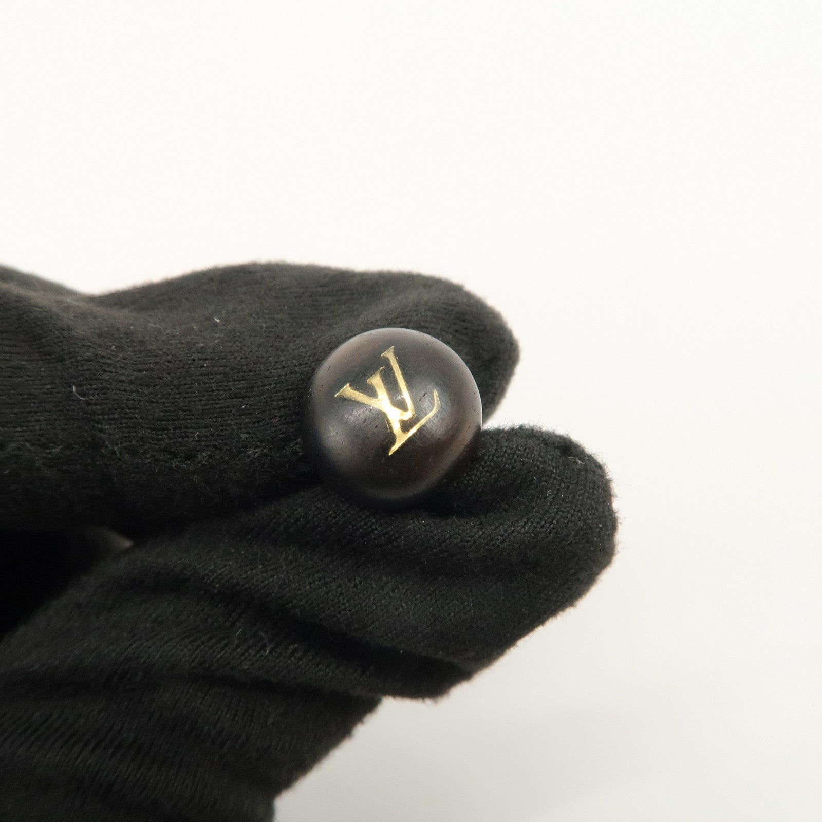 Louis Vuitton LV Boucles d’oreilles puces Sylvania Earrings M65938