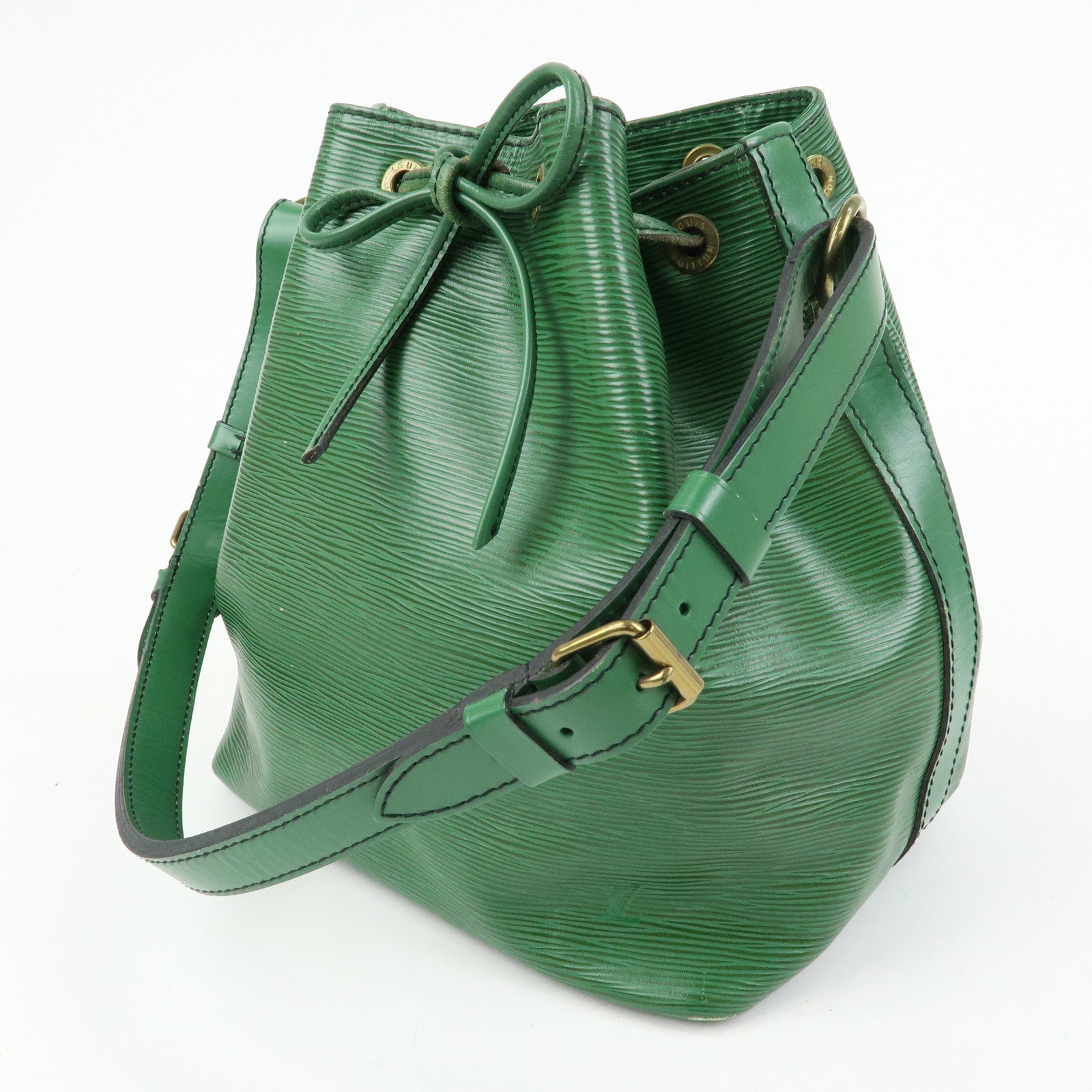 Louis Vuitton Epi Petit Noe Shoulder Bag Borneo Green M44104