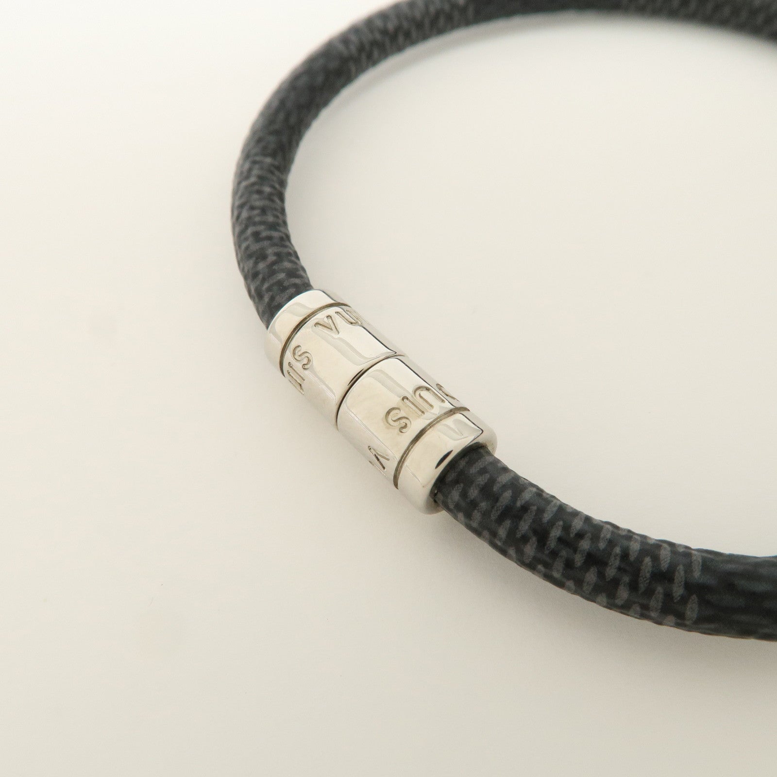 Louis Vuitton Damier Graphite Canvas Keep It Bracelet M6609E