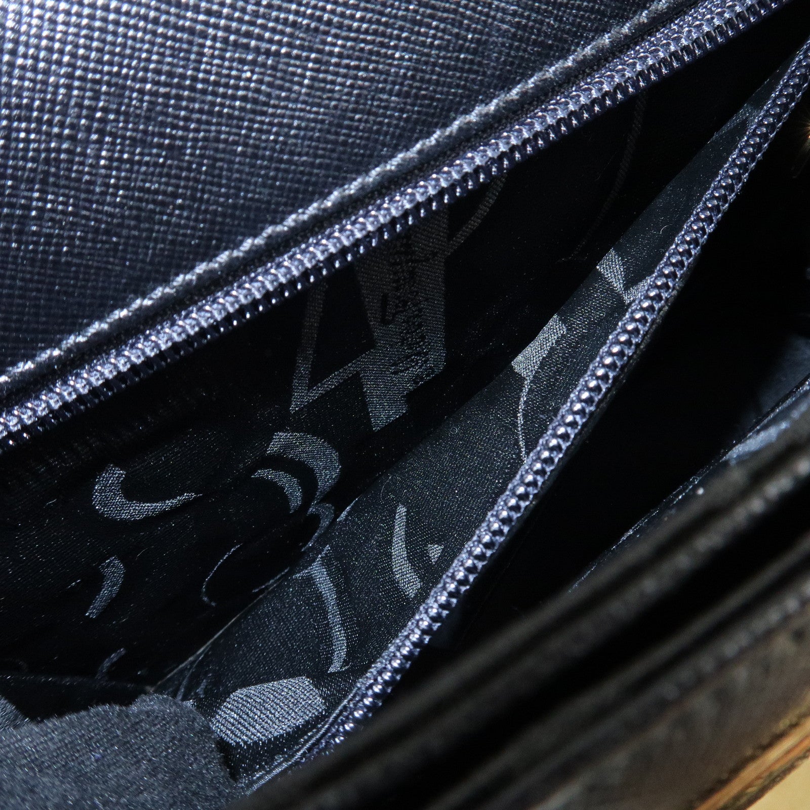 Ferragamo Gancini Leather 2Way Bag Shoulder Bag Hand Bag Black