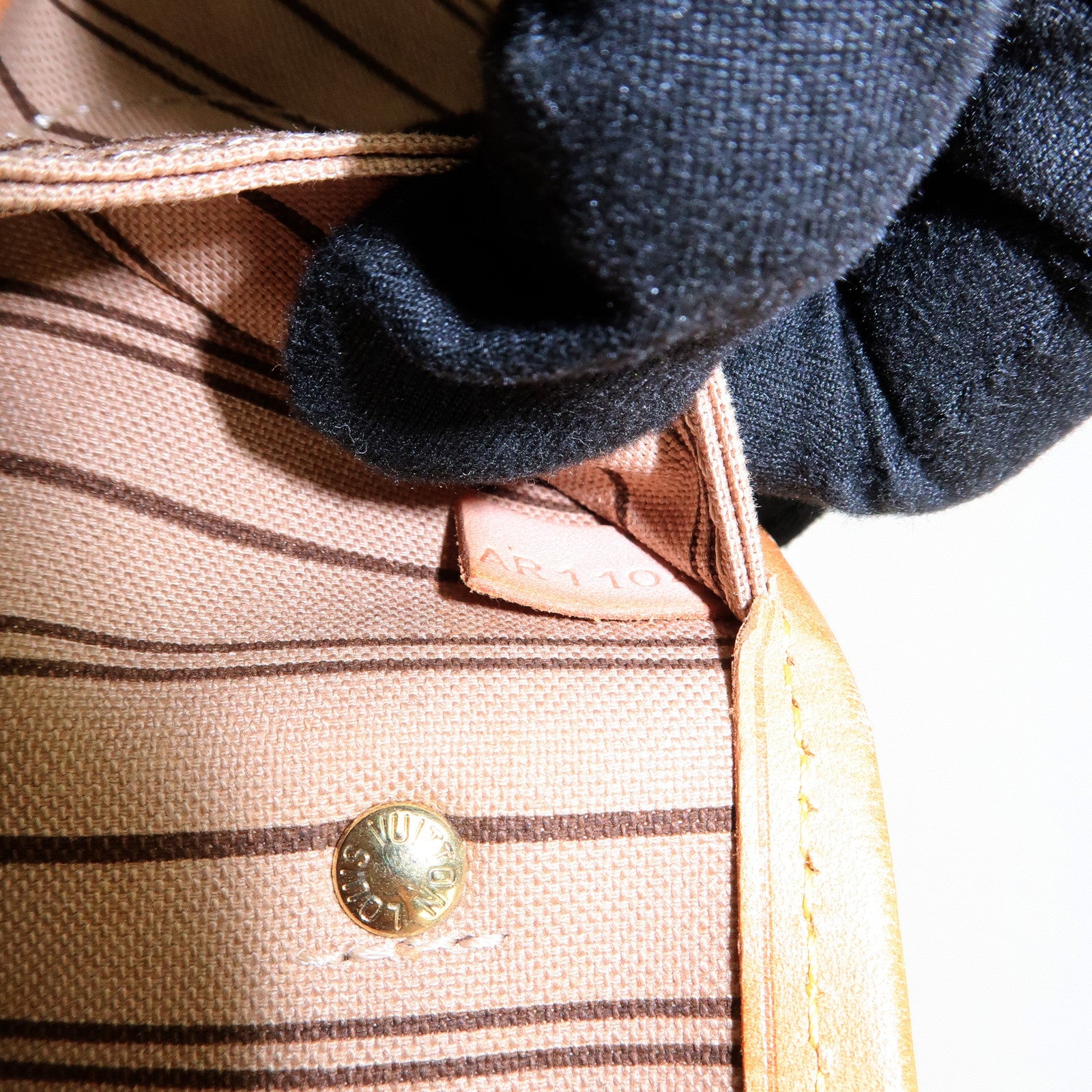 Louis Vuitton Monogram Neverfull PM Tote Bag Hand Bag M41000