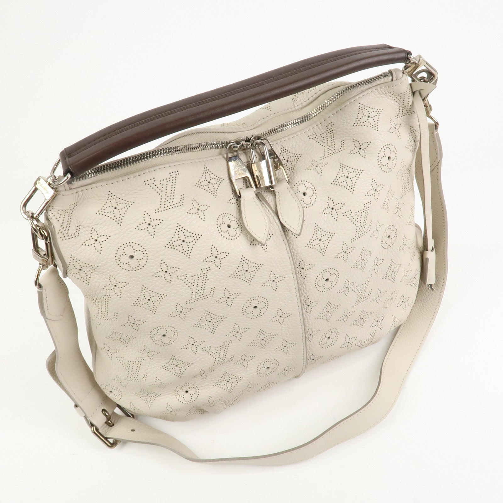 Louis Vuitton Monogram Mahina Selene PM Shoulder Bag Blanc M94275
