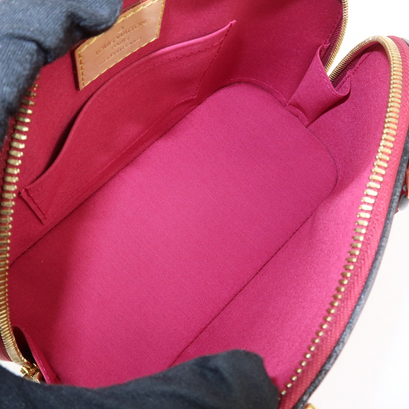 Louis Vuitton Monogram Vernis Leather Alma BB 2Way Bag Red M91606