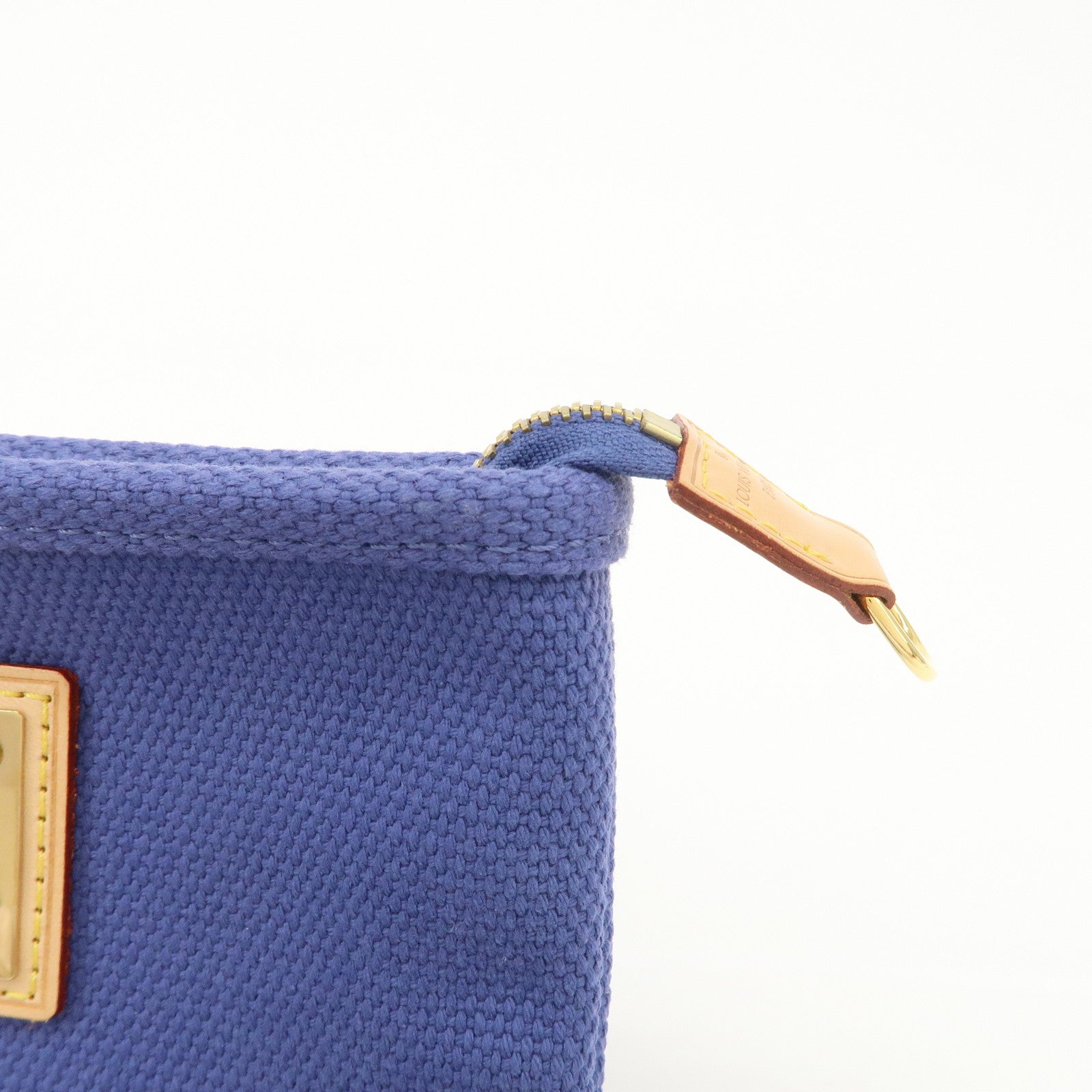 Louis Vuitton Antigua Canvas Nume Leather Pochette Plate PM M40067