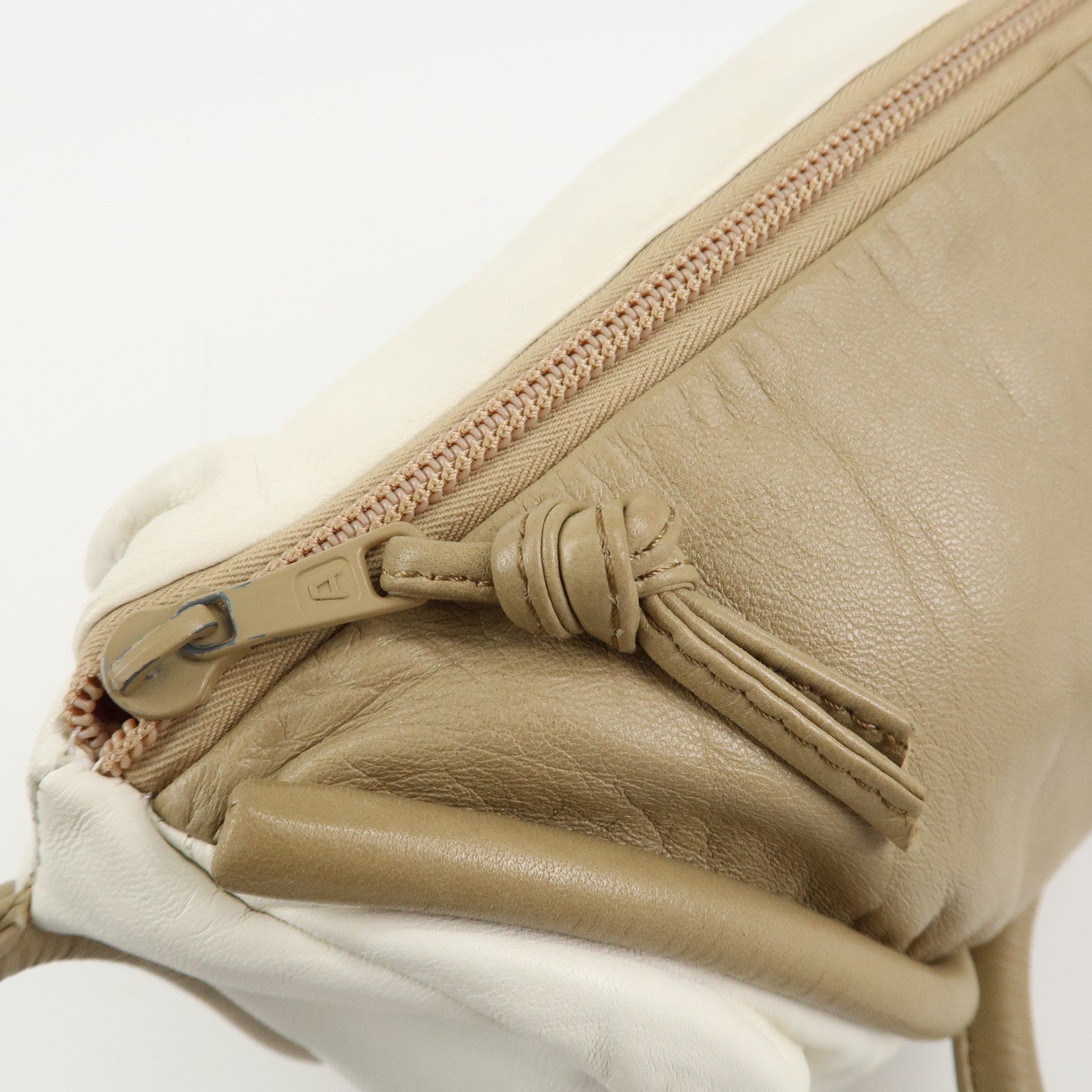 LOEWE Leather Shoulder Bag Crossbody Bag Beige White Used